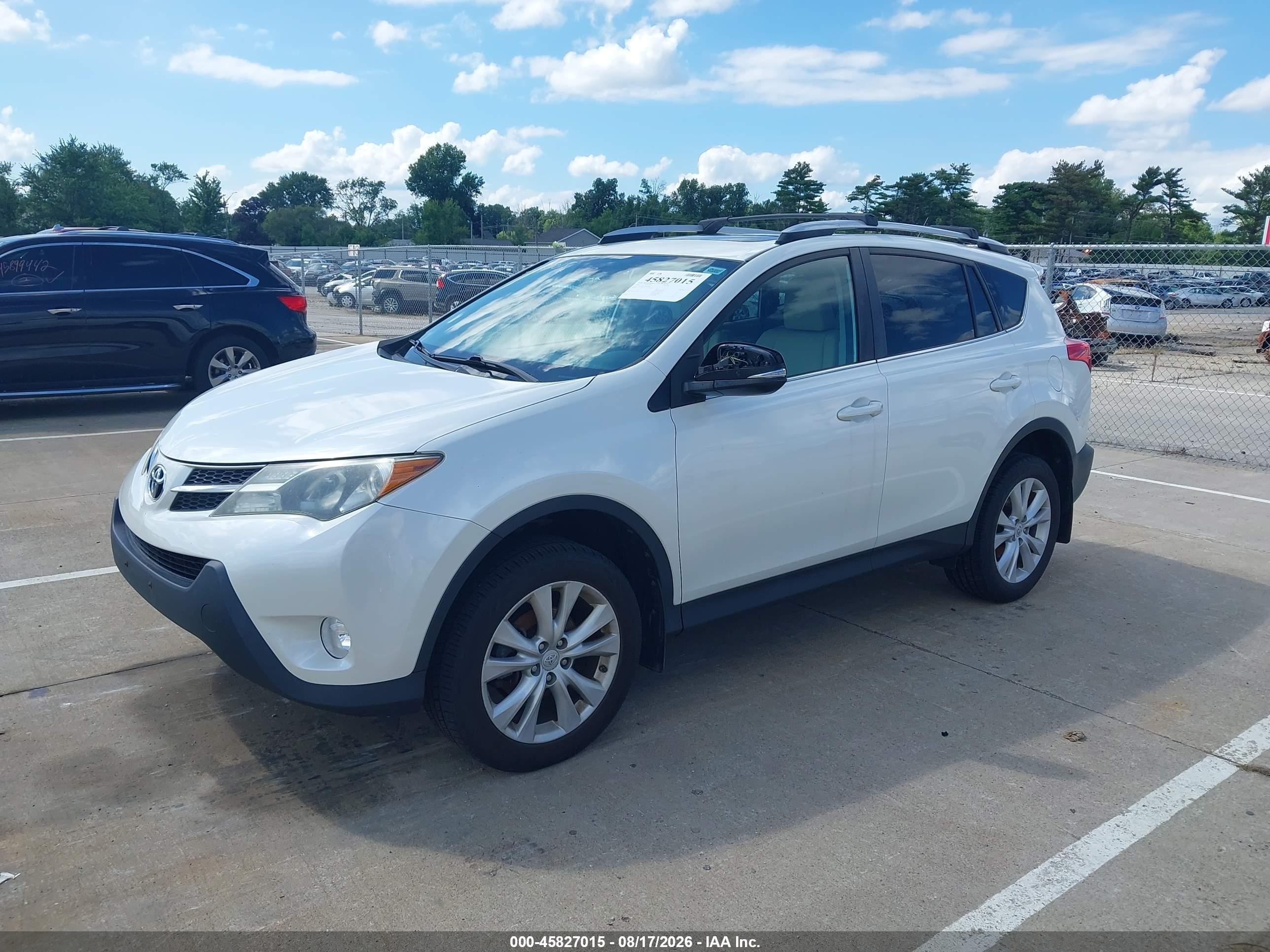 2013 Toyota Rav4 Limited White vin: 2T3YFREV1DW018891