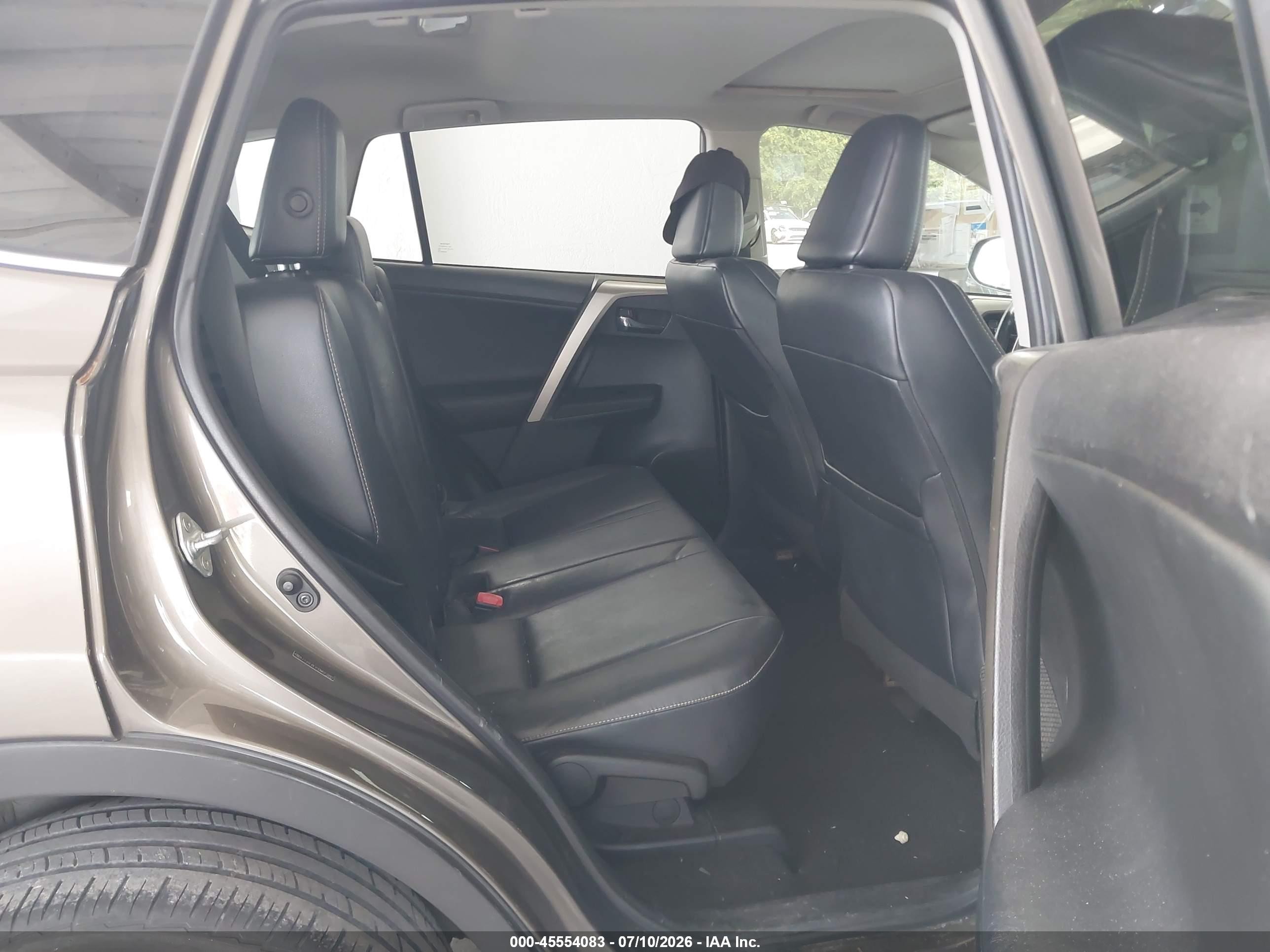 2013 Toyota Rav4 Limited Beige vin: 2T3YFREV1DW071882