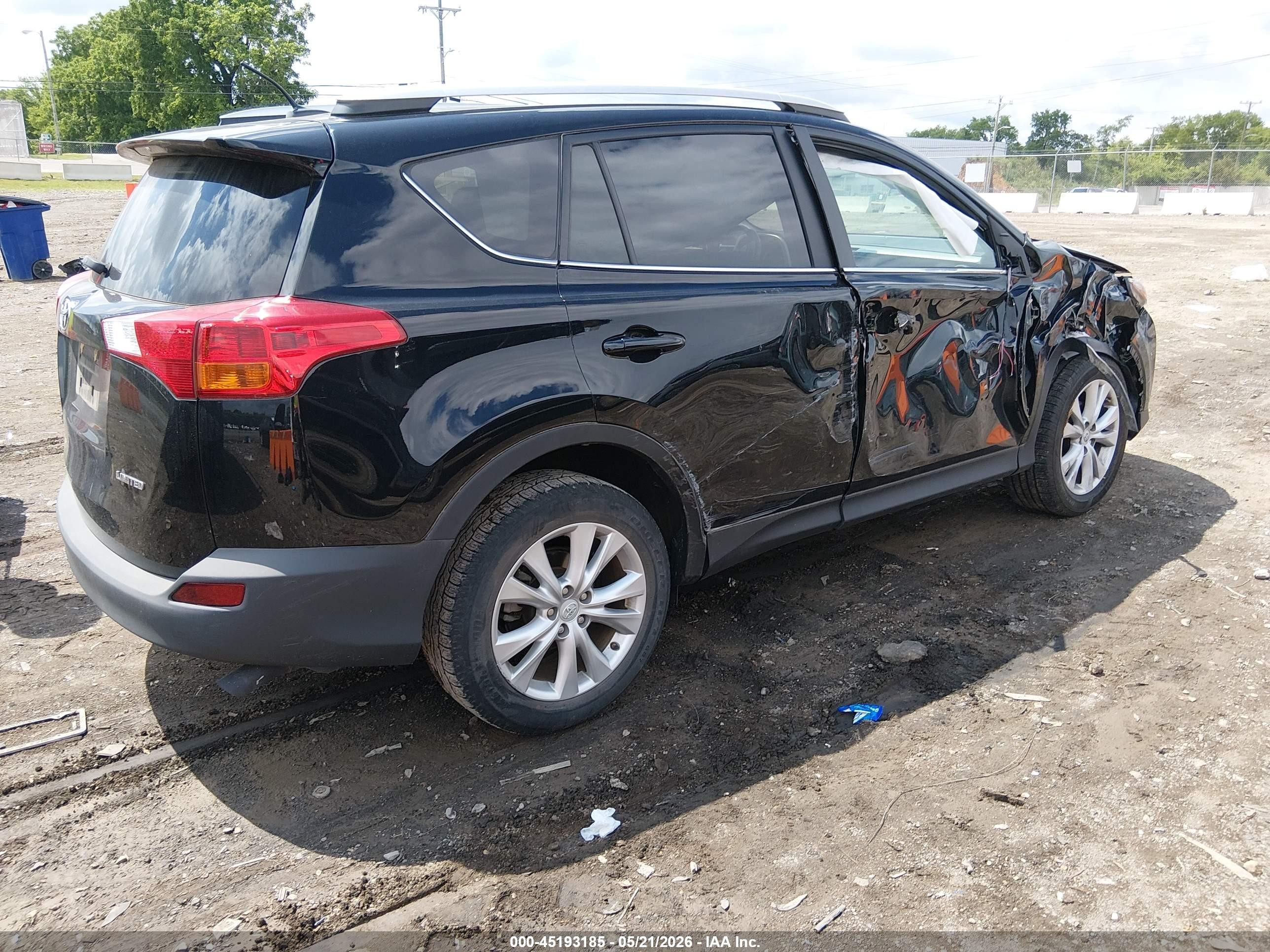 2015 Toyota Rav4 Limited Черный vin: 2T3YFREV1FW220827