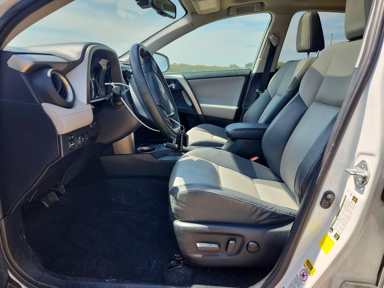 2015 Toyota Rav4 Limited Белый vin: 2T3YFREV1FW224859