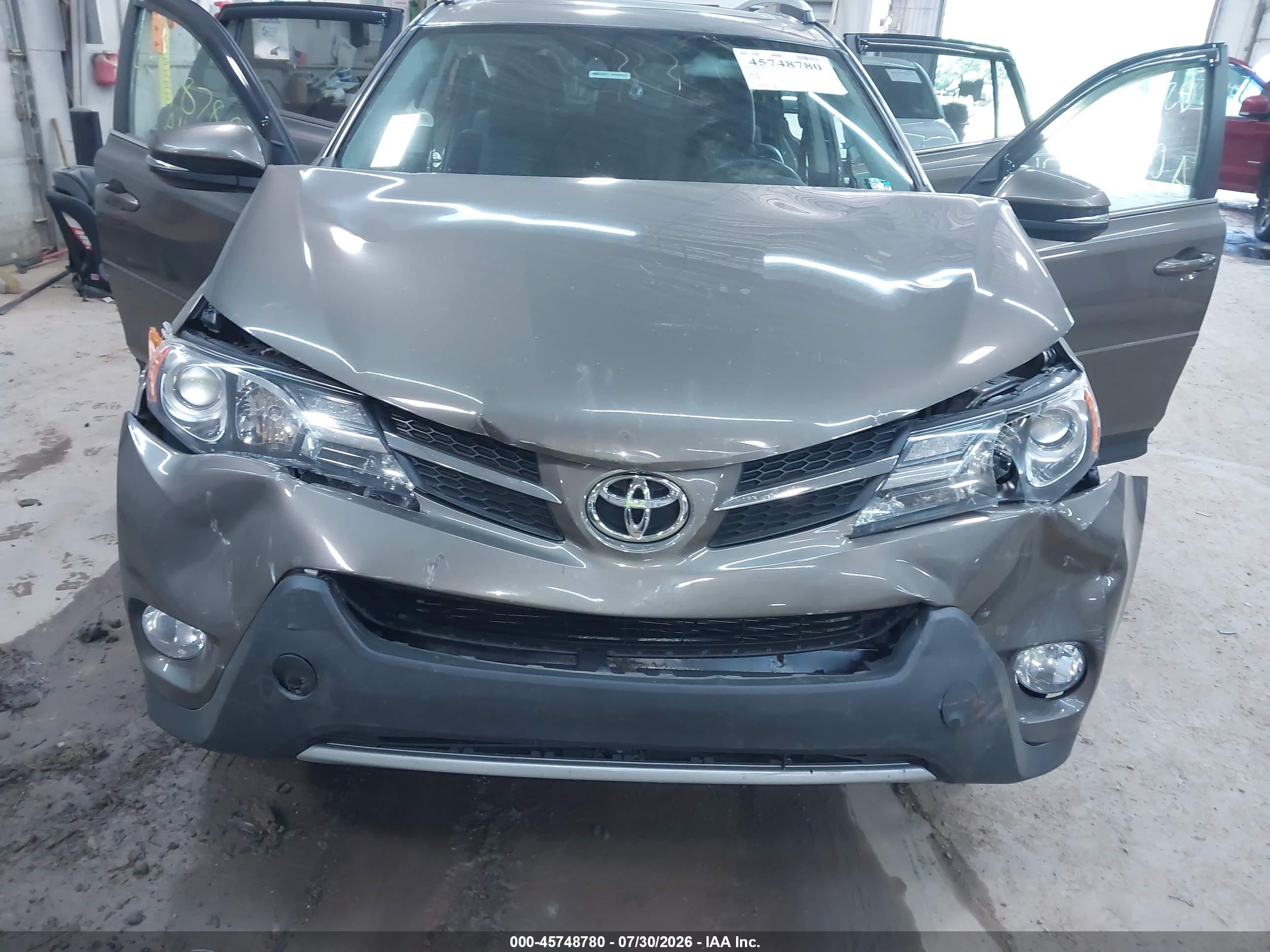 2014 Toyota Rav4 Limited Gold vin: 2T3YFREV2EW110982