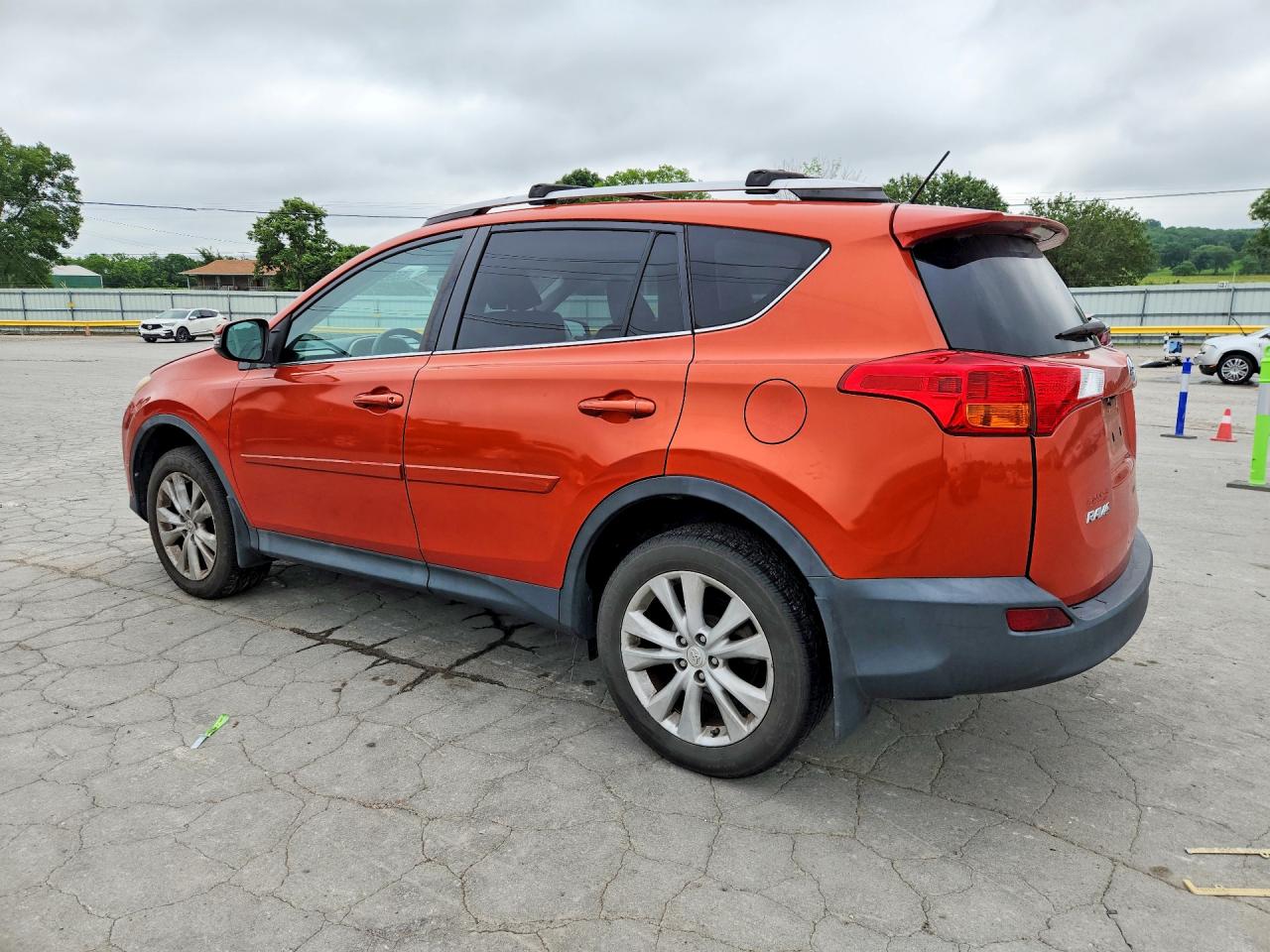 2015 Toyota Rav4 Limited Orange vin: 2T3YFREV2FW189975