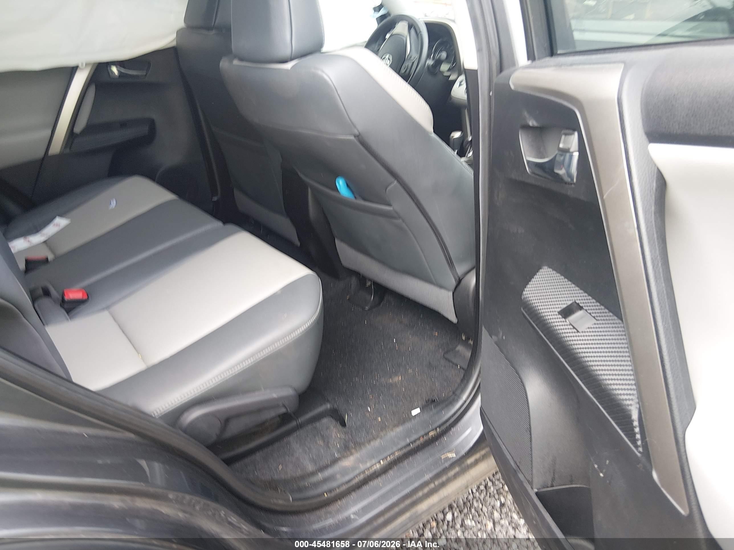 2015 Toyota Rav4 Limited Gray vin: 2T3YFREV2FW205138