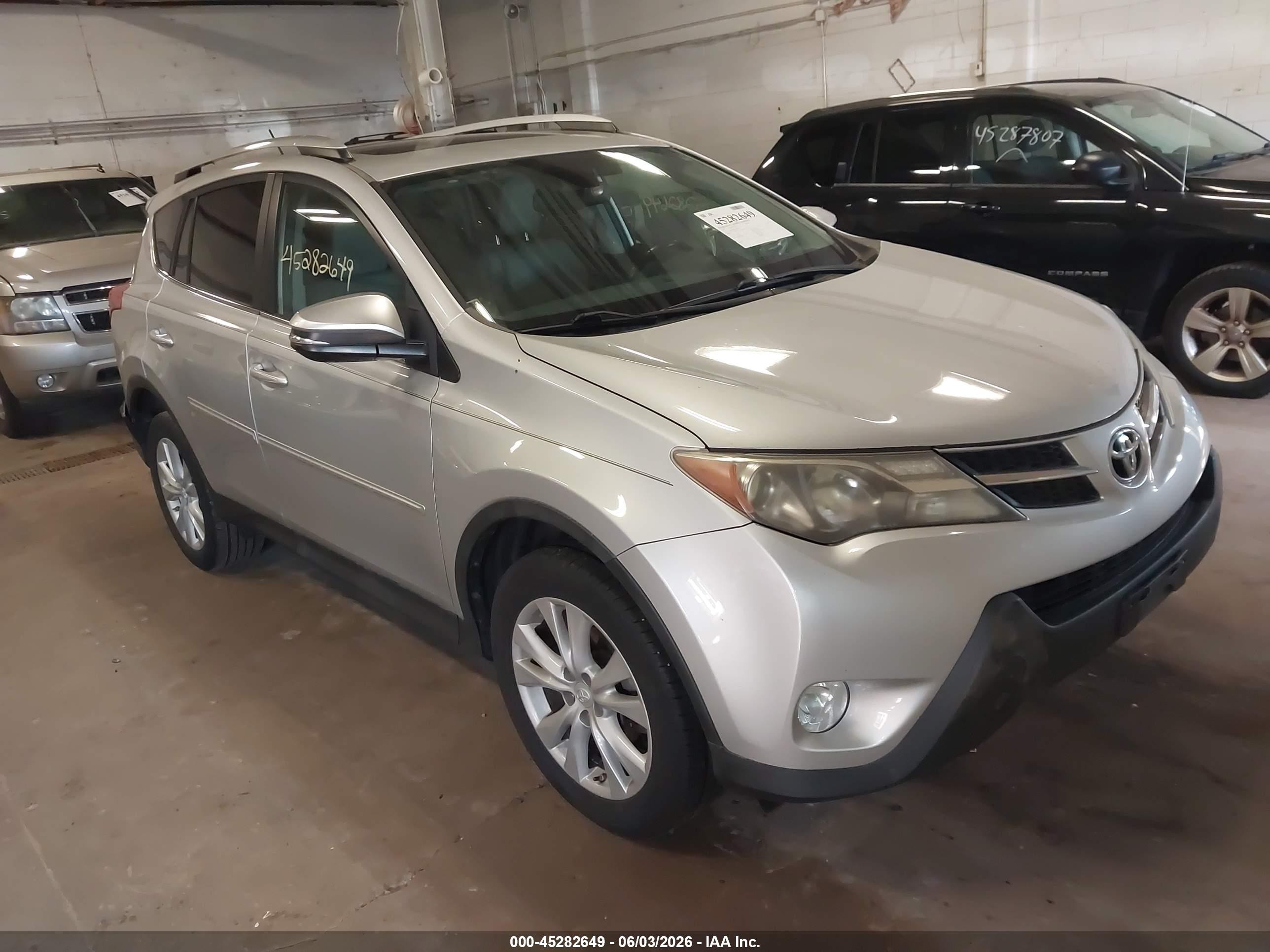2015 Toyota Rav4 Limited Silver vin: 2T3YFREV2FW231576