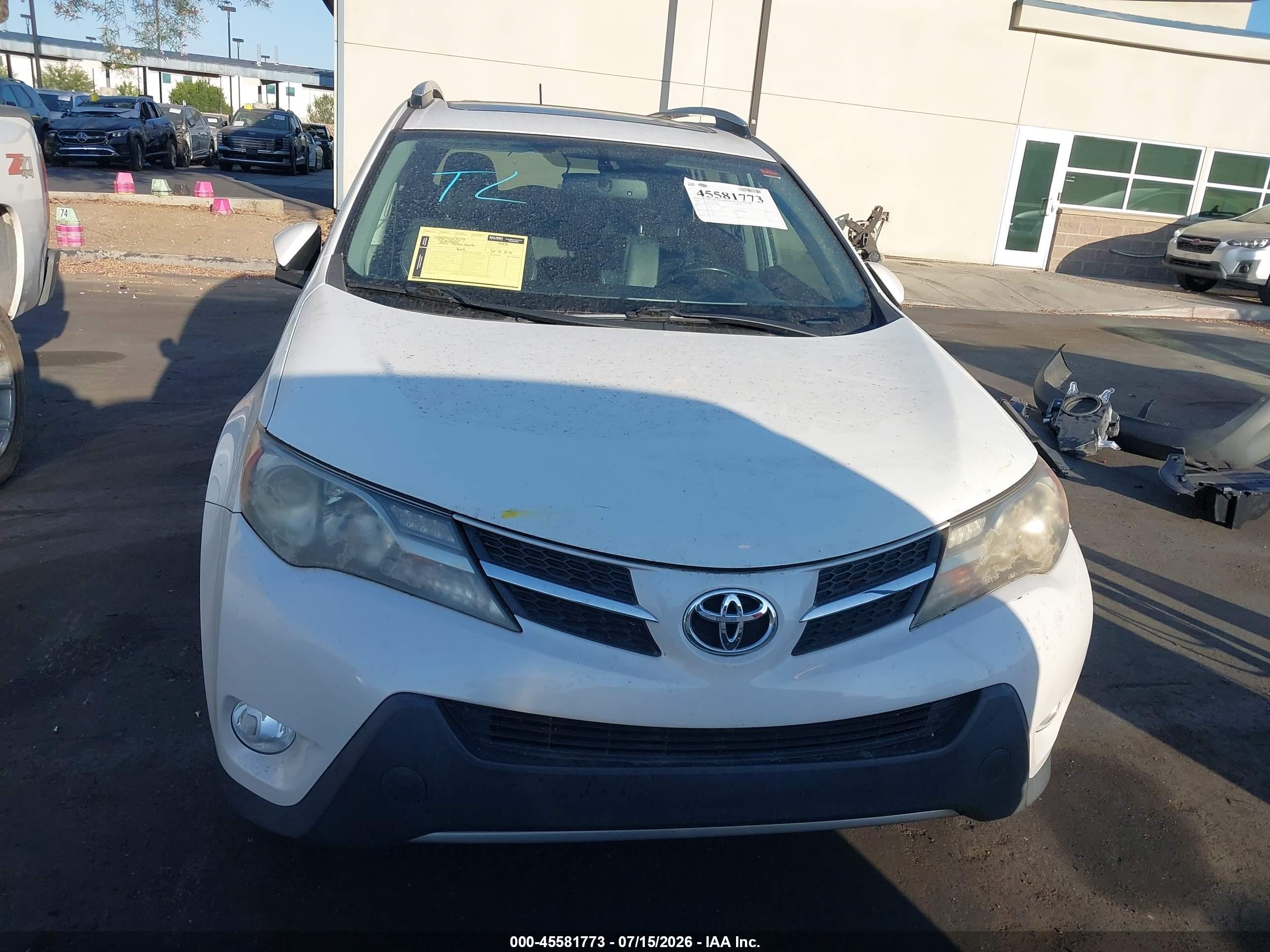 2013 Toyota Rav4 Limited White vin: 2T3YFREV3DW031643