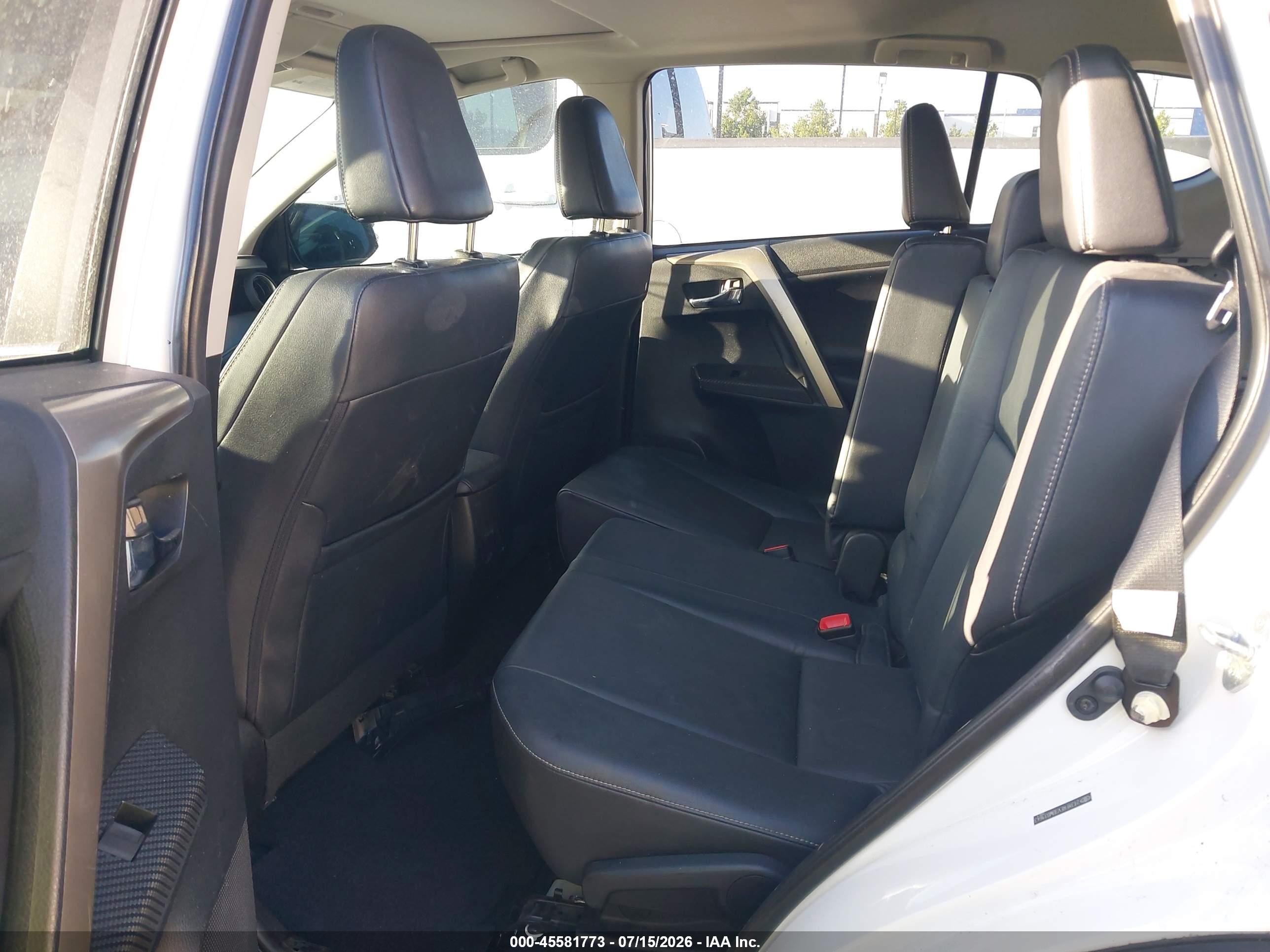 2013 Toyota Rav4 Limited White vin: 2T3YFREV3DW031643