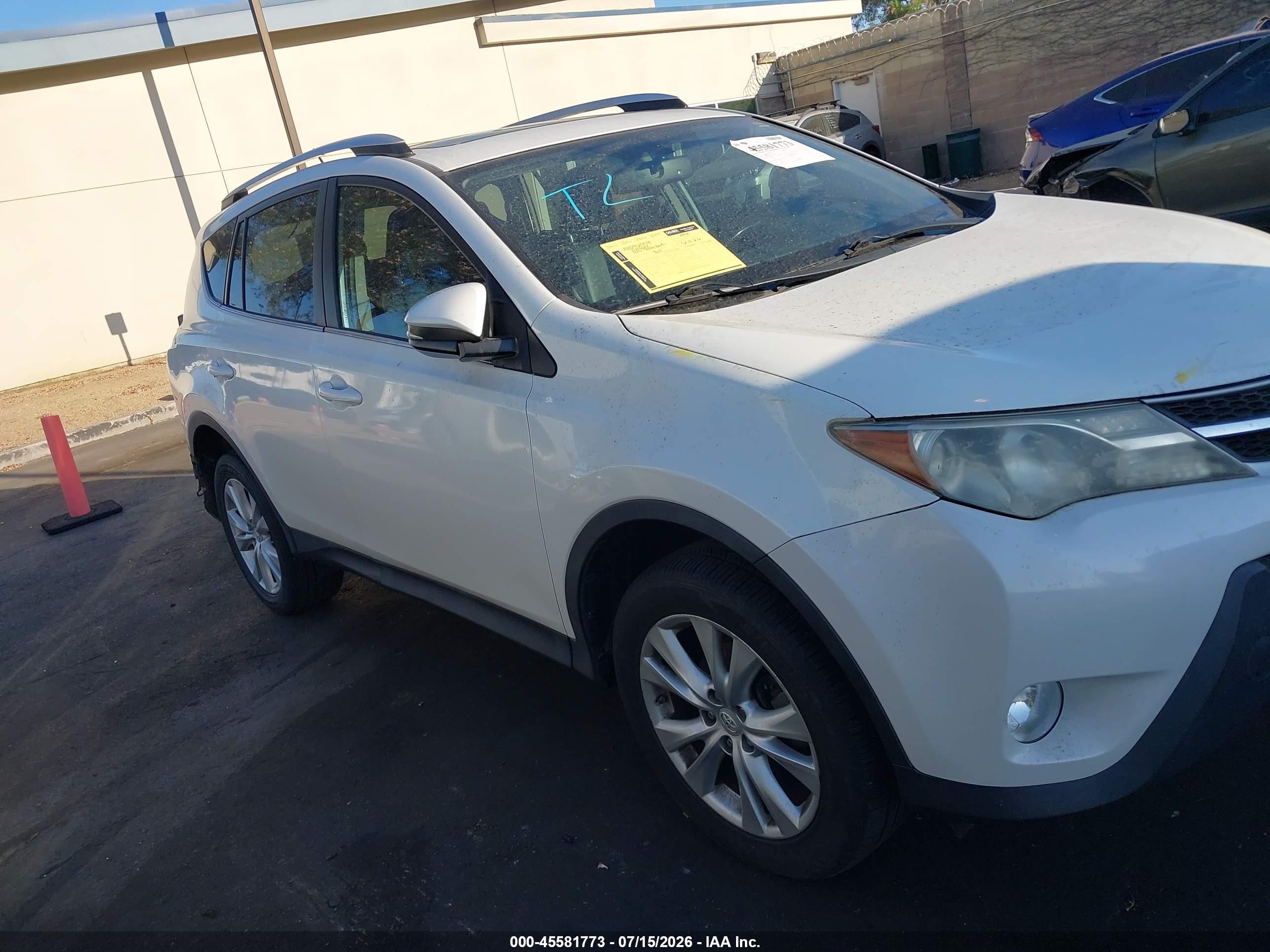 2013 Toyota Rav4 Limited White vin: 2T3YFREV3DW031643