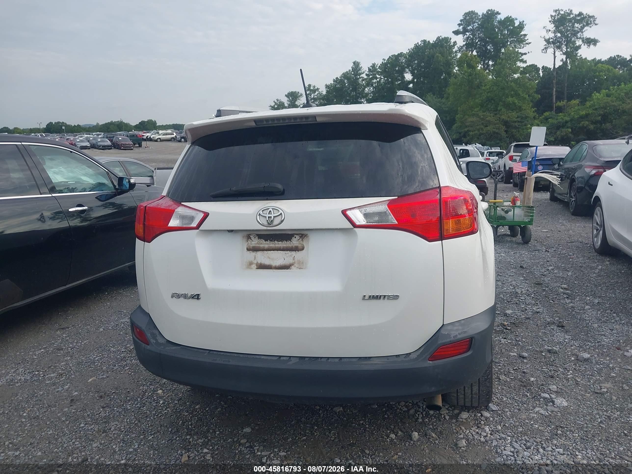 2015 Toyota Rav4 Limited White vin: 2T3YFREV3FW134810