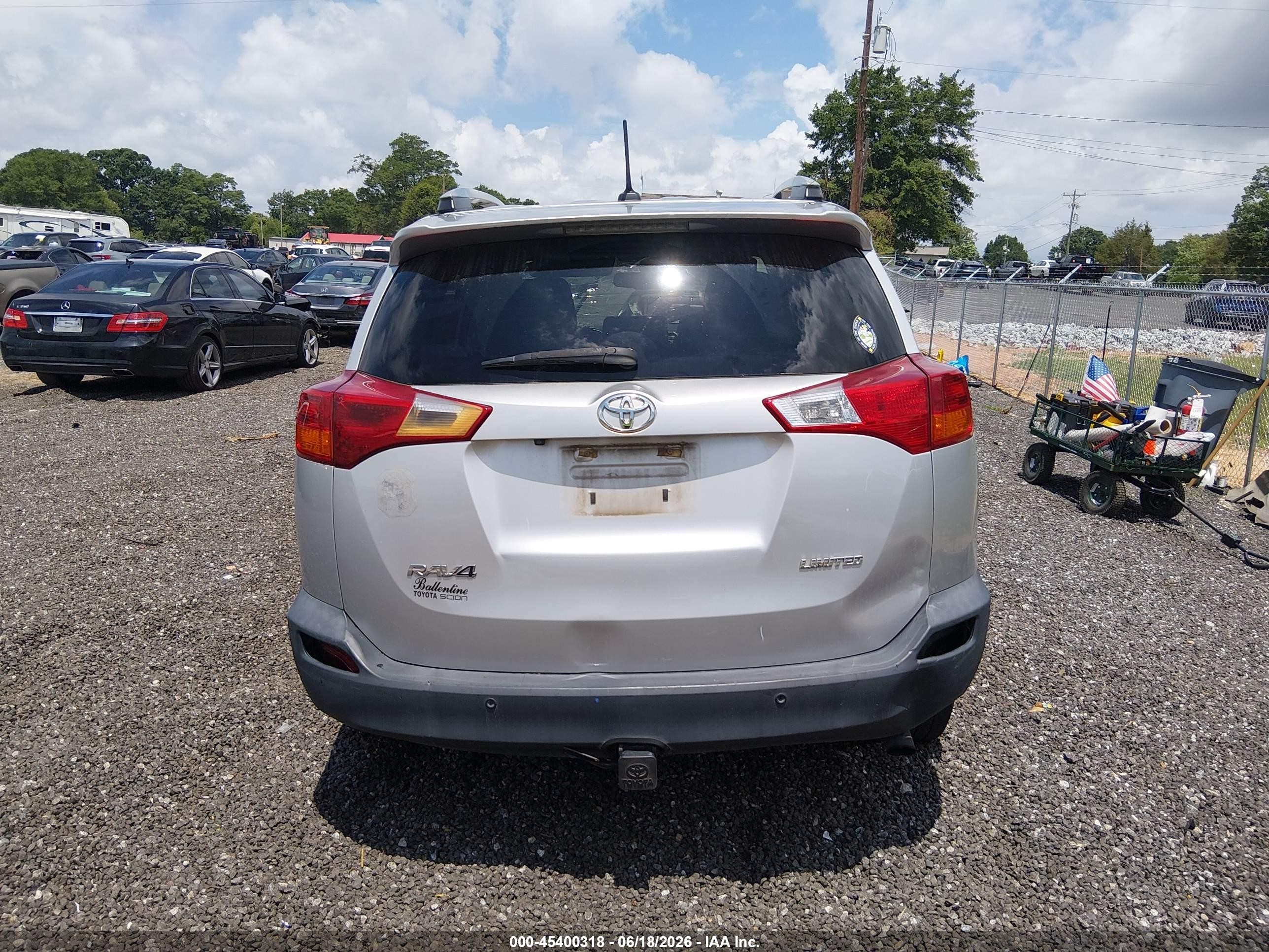 2015 Toyota Rav4 Limited Silver vin: 2T3YFREV3FW158623
