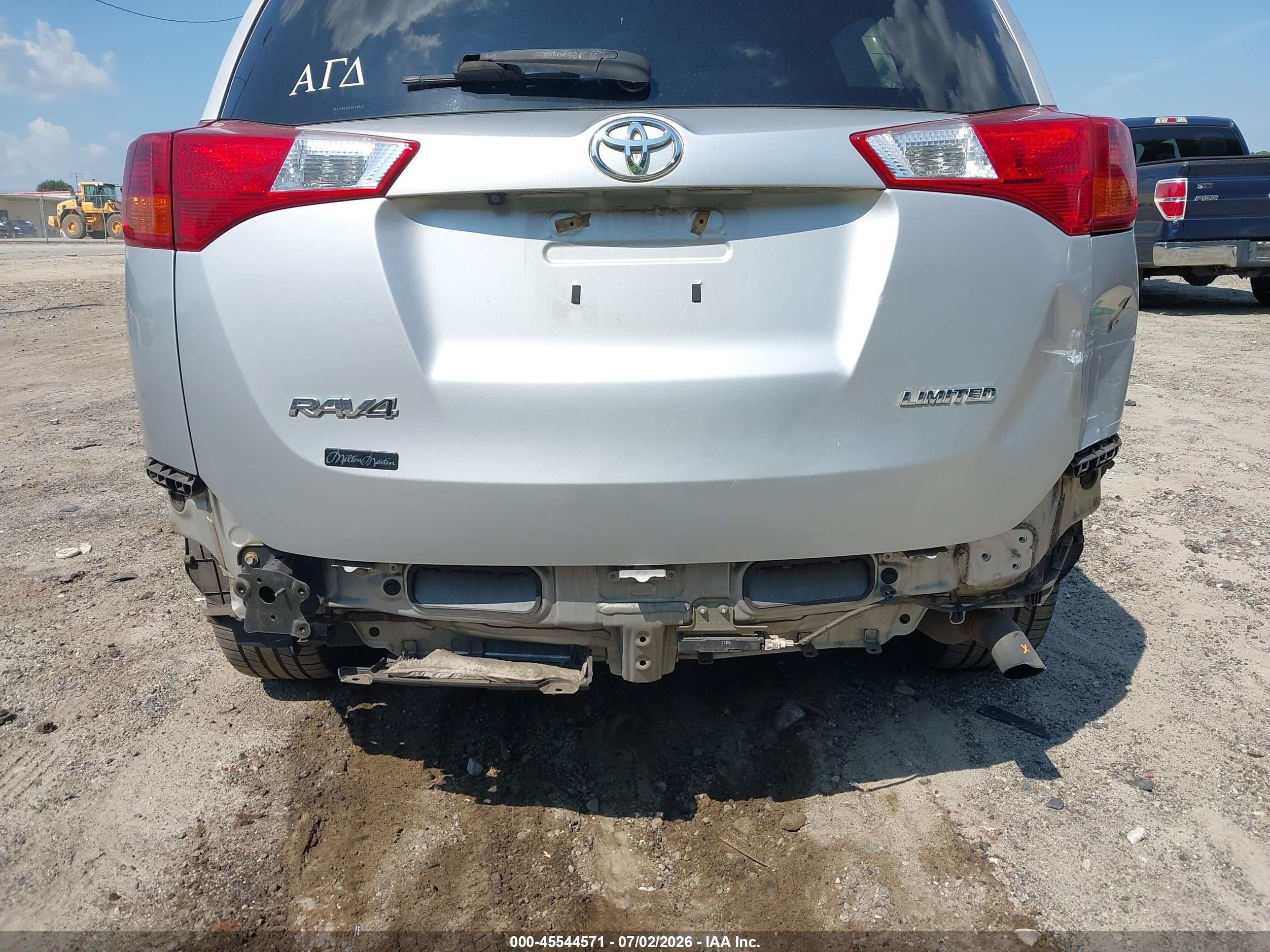 2015 Toyota Rav4 Limited Серебряный vin: 2T3YFREV3FW179939