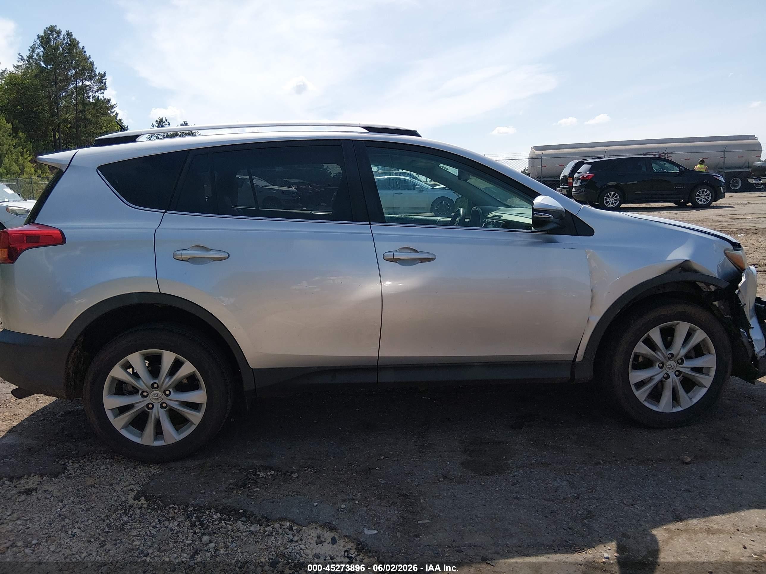2015 Toyota Rav4 Limited Silver vin: 2T3YFREV3FW206539