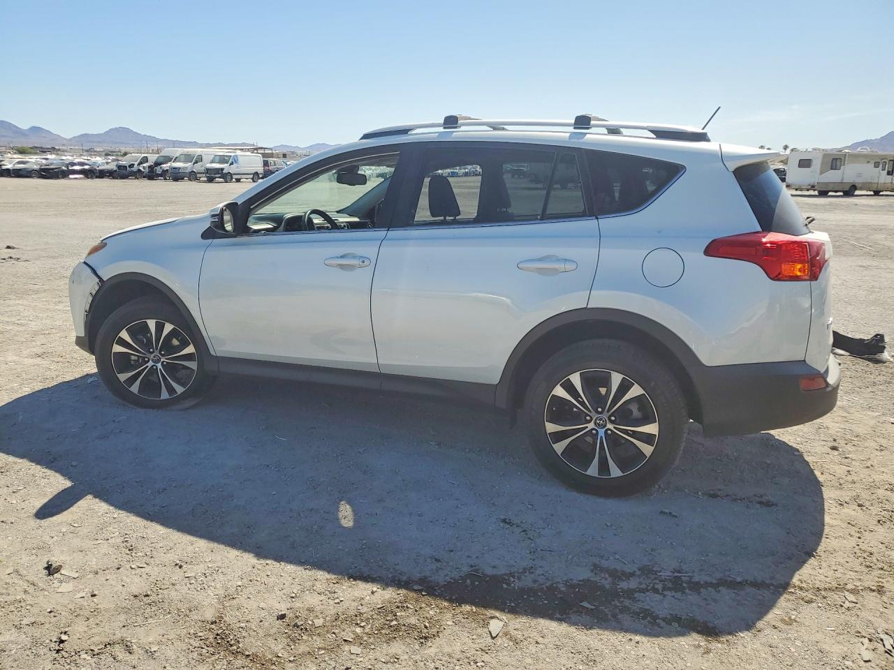 2015 Toyota Rav4 Limited White vin: 2T3YFREV3FW209635