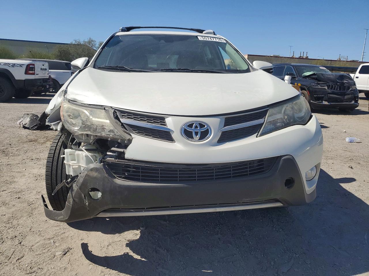 2015 Toyota Rav4 Limited White vin: 2T3YFREV3FW209635
