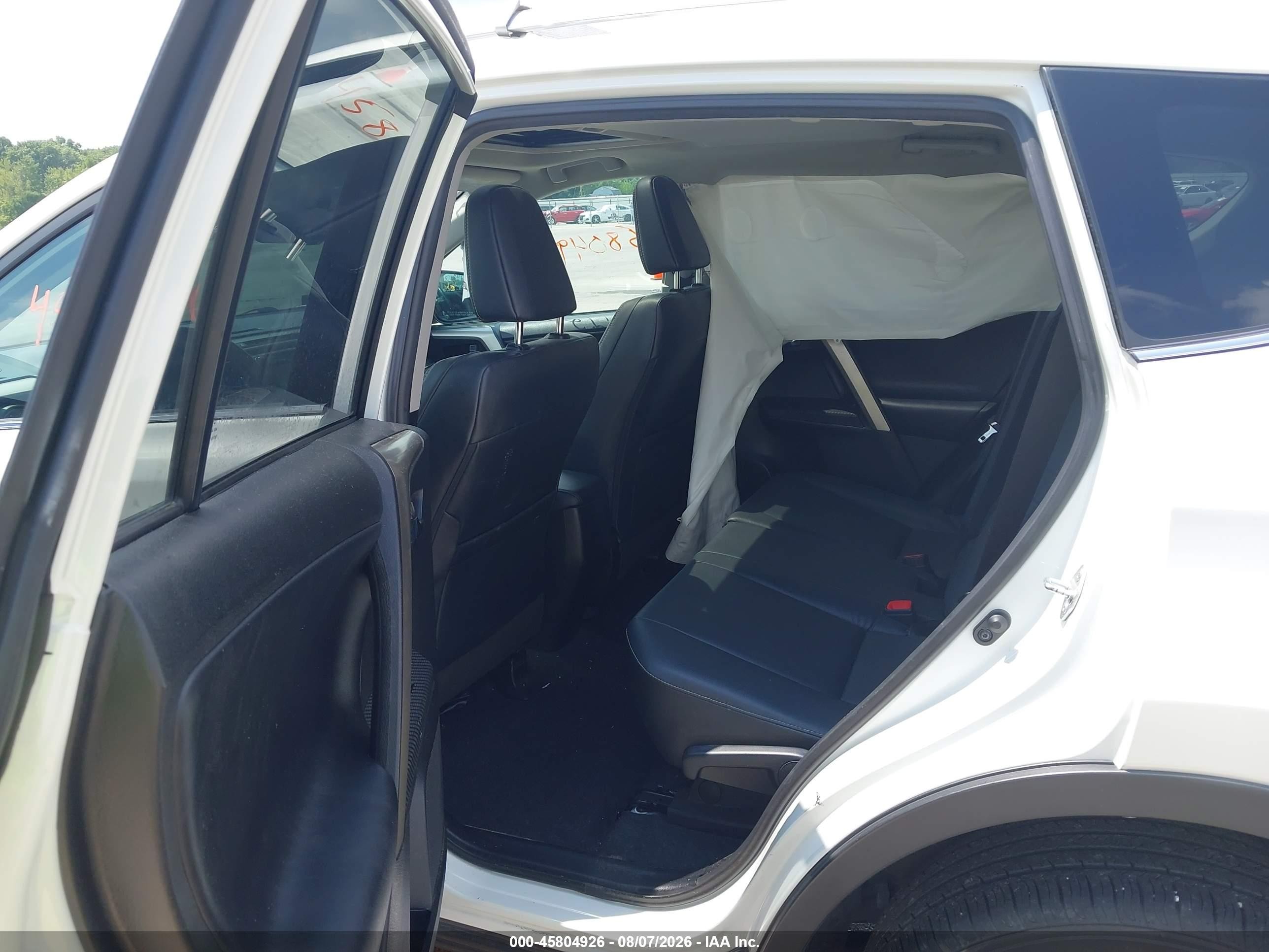 2015 Toyota Rav4 Limited White vin: 2T3YFREV3FW230887