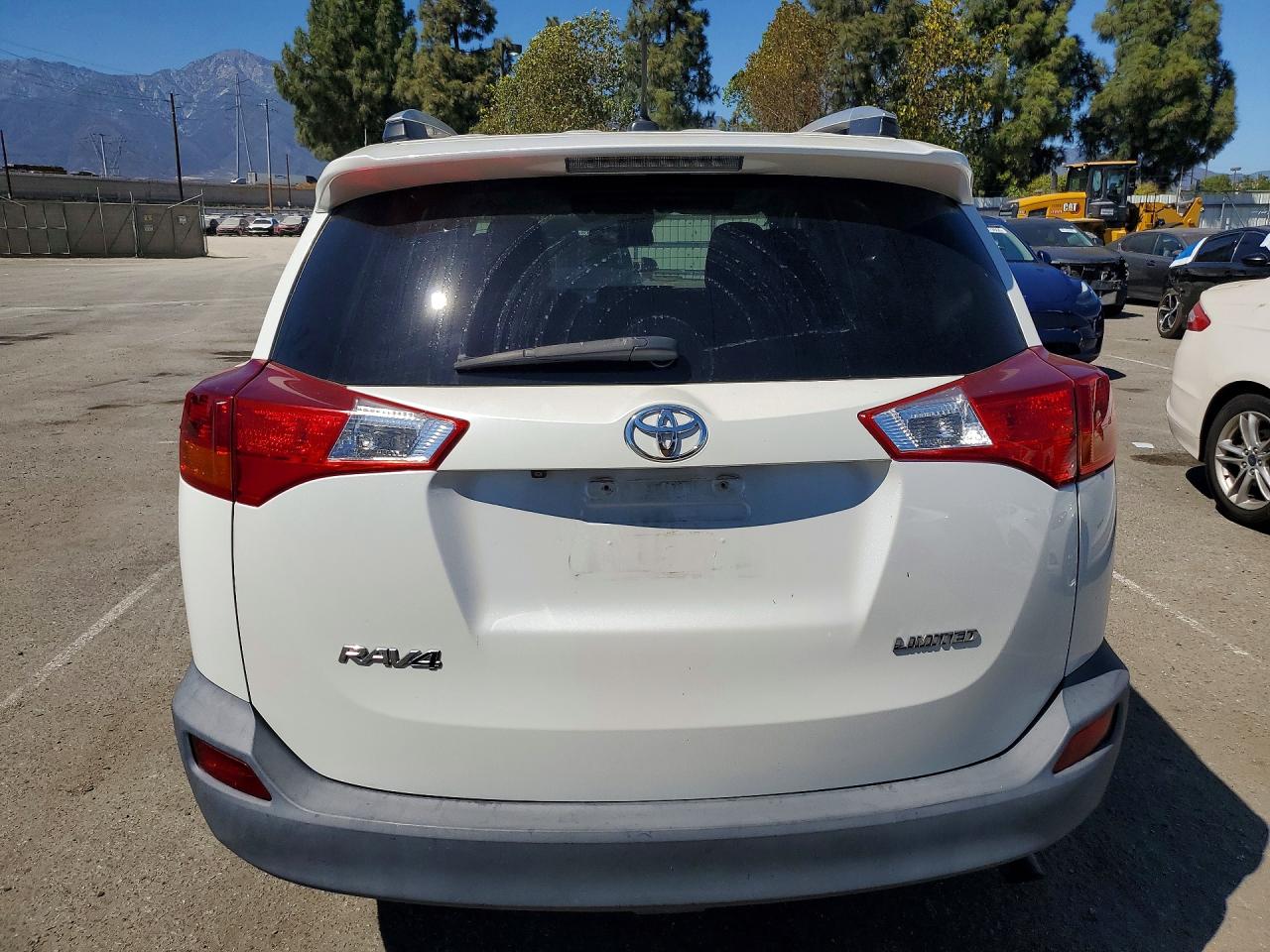 2015 Toyota Rav4 Limited Белый vin: 2T3YFREV4FW196300
