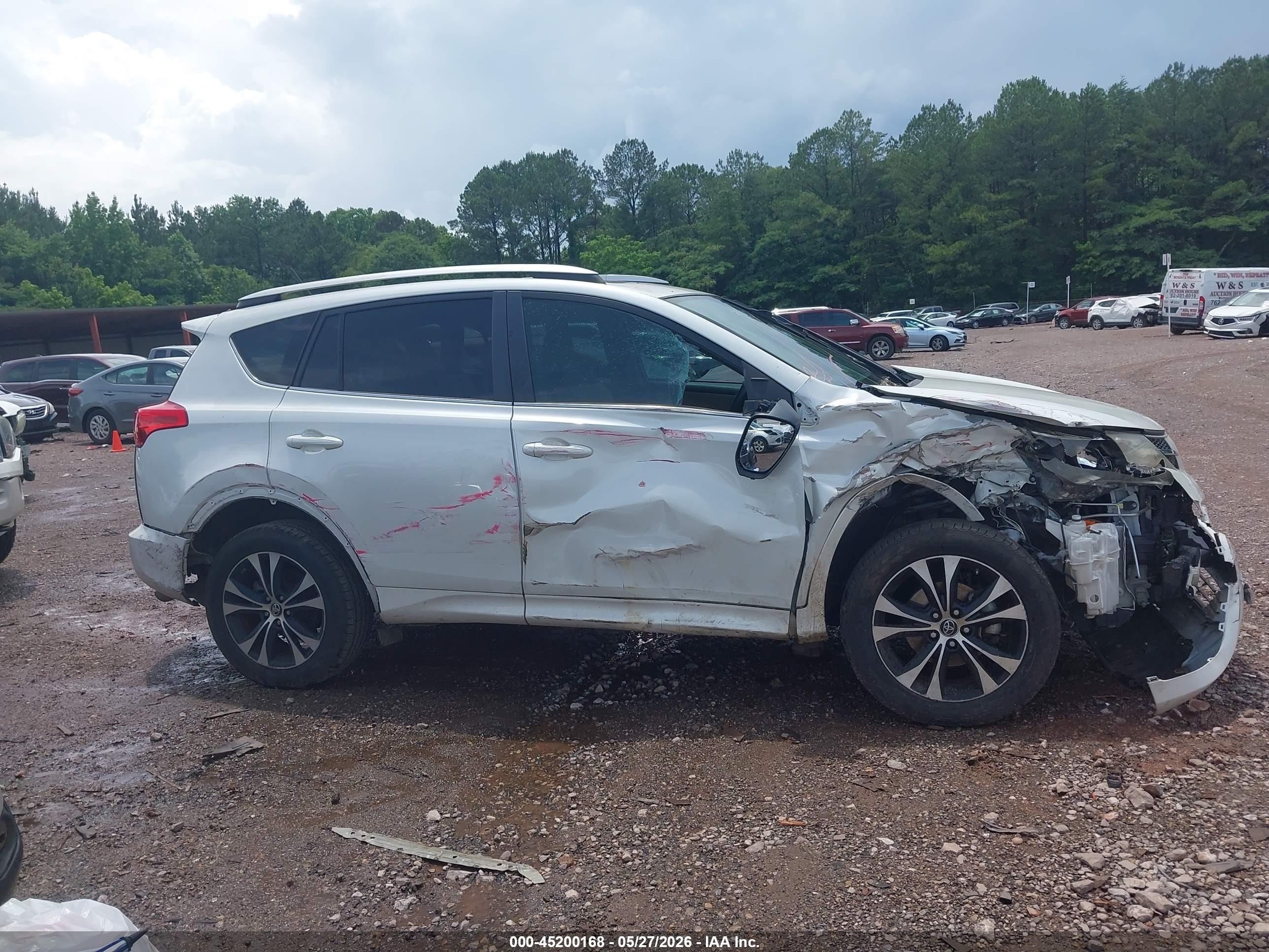 2015 Toyota Rav4 Limited White vin: 2T3YFREV4FW229263