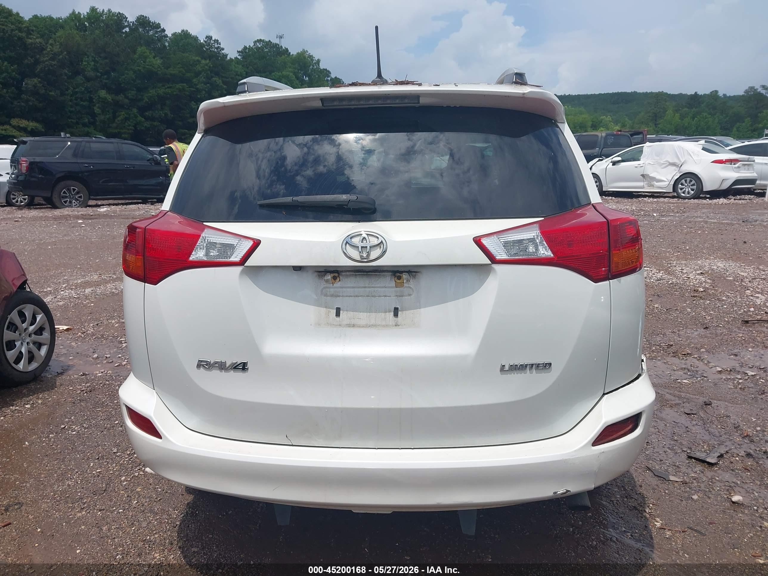 2015 Toyota Rav4 Limited White vin: 2T3YFREV4FW229263