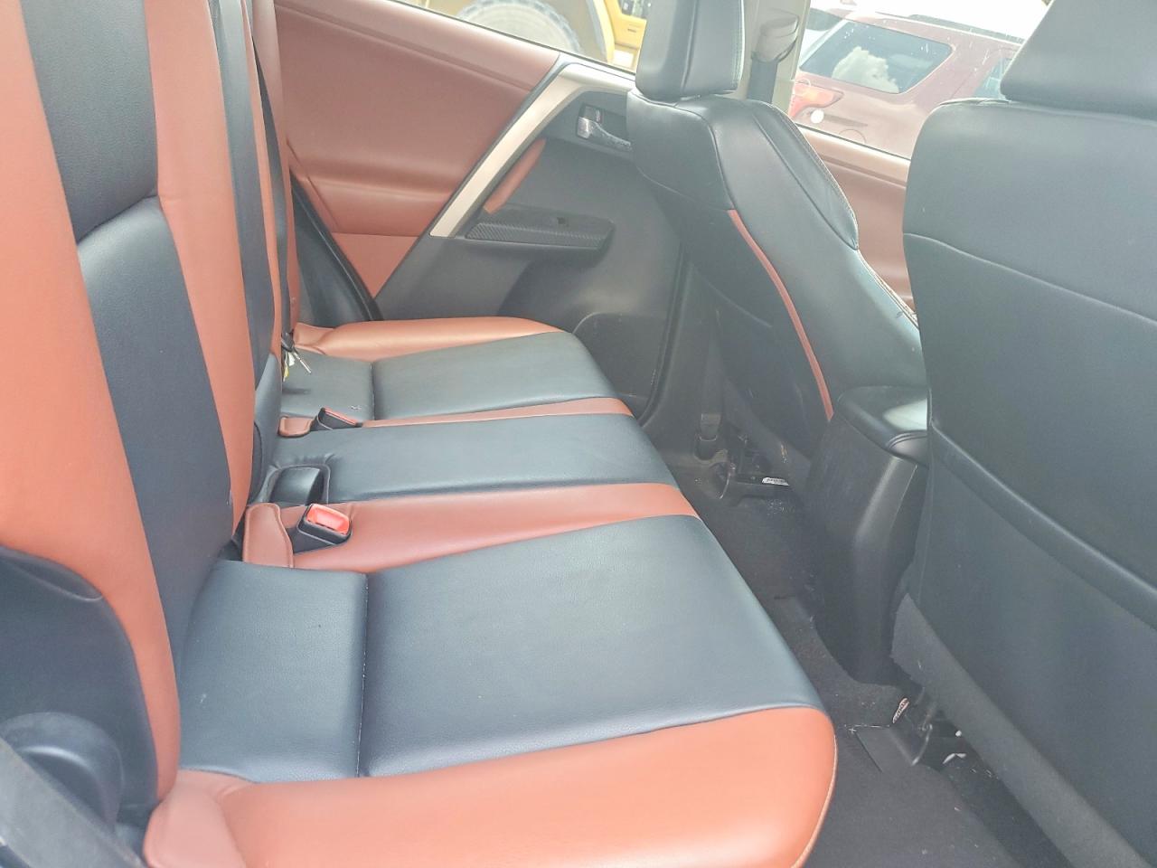 2013 Toyota Rav4 Limited Silver vin: 2T3YFREV5DW005691