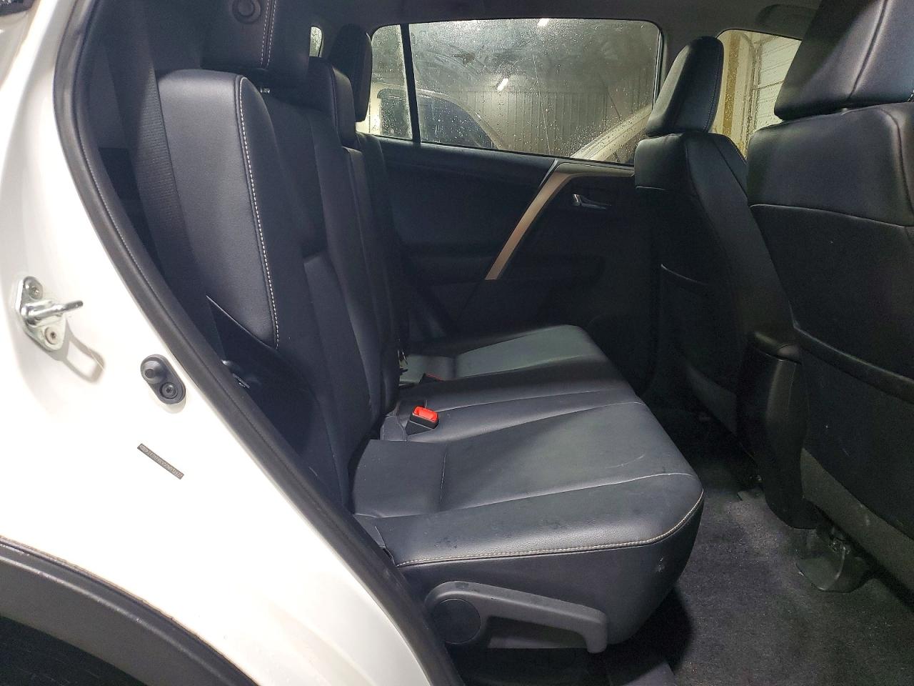 2013 Toyota Rav4 Limited White vin: 2T3YFREV5DW012477