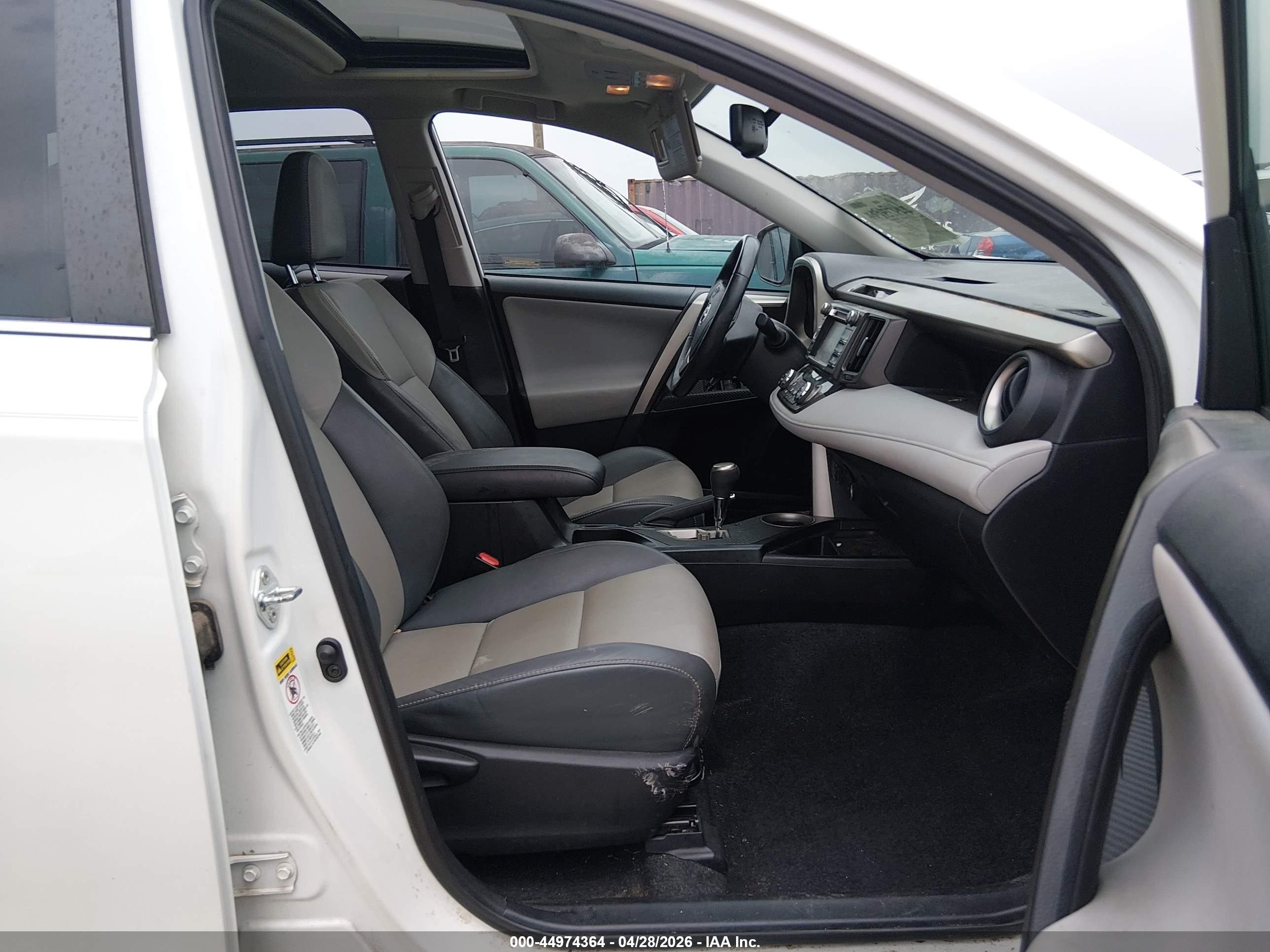 2014 Toyota Rav4 Limited White vin: 2T3YFREV5EW104755