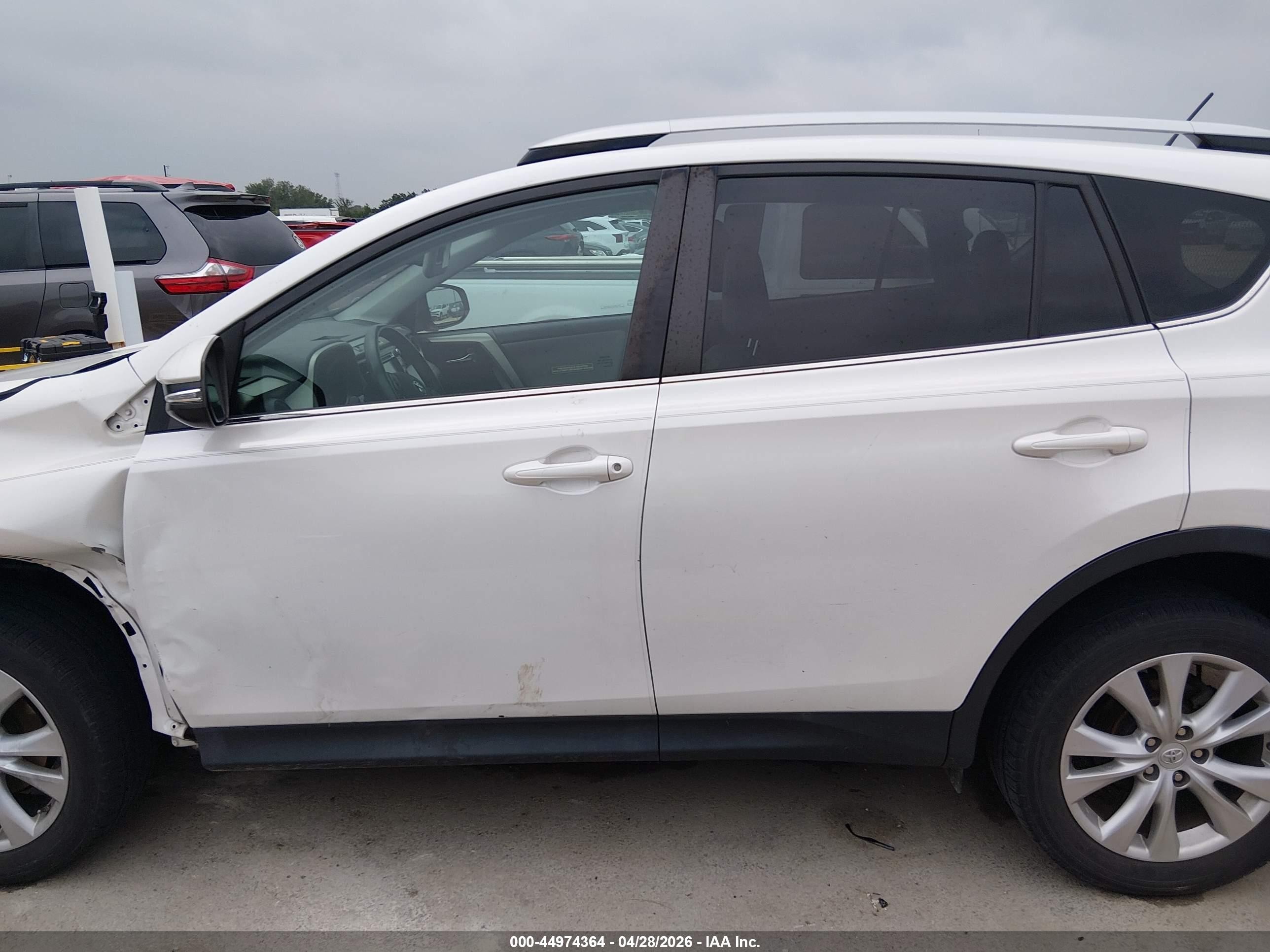 2014 Toyota Rav4 Limited White vin: 2T3YFREV5EW104755