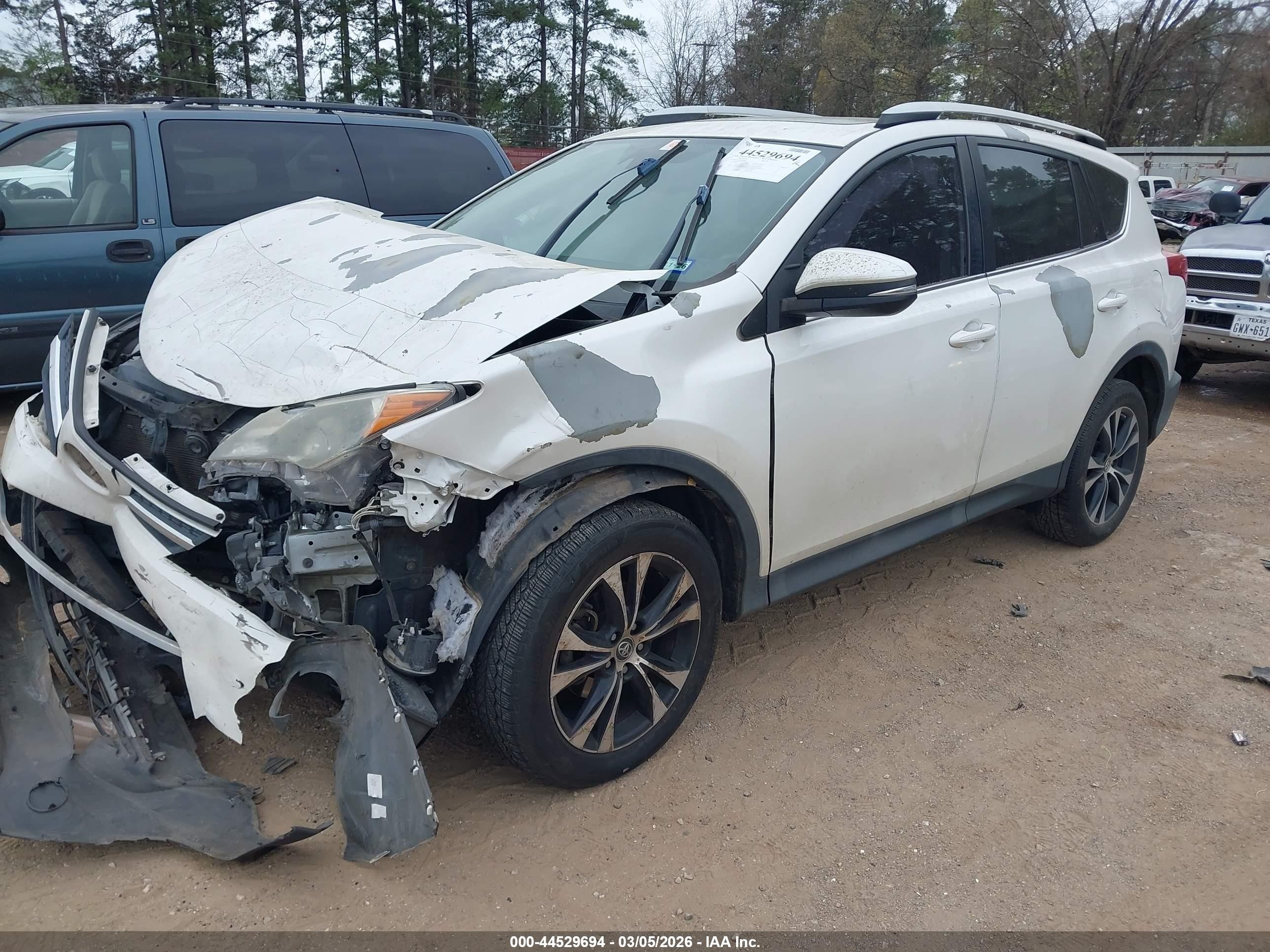 2015 Toyota Rav4 Limited White vin: 2T3YFREV5FW156968