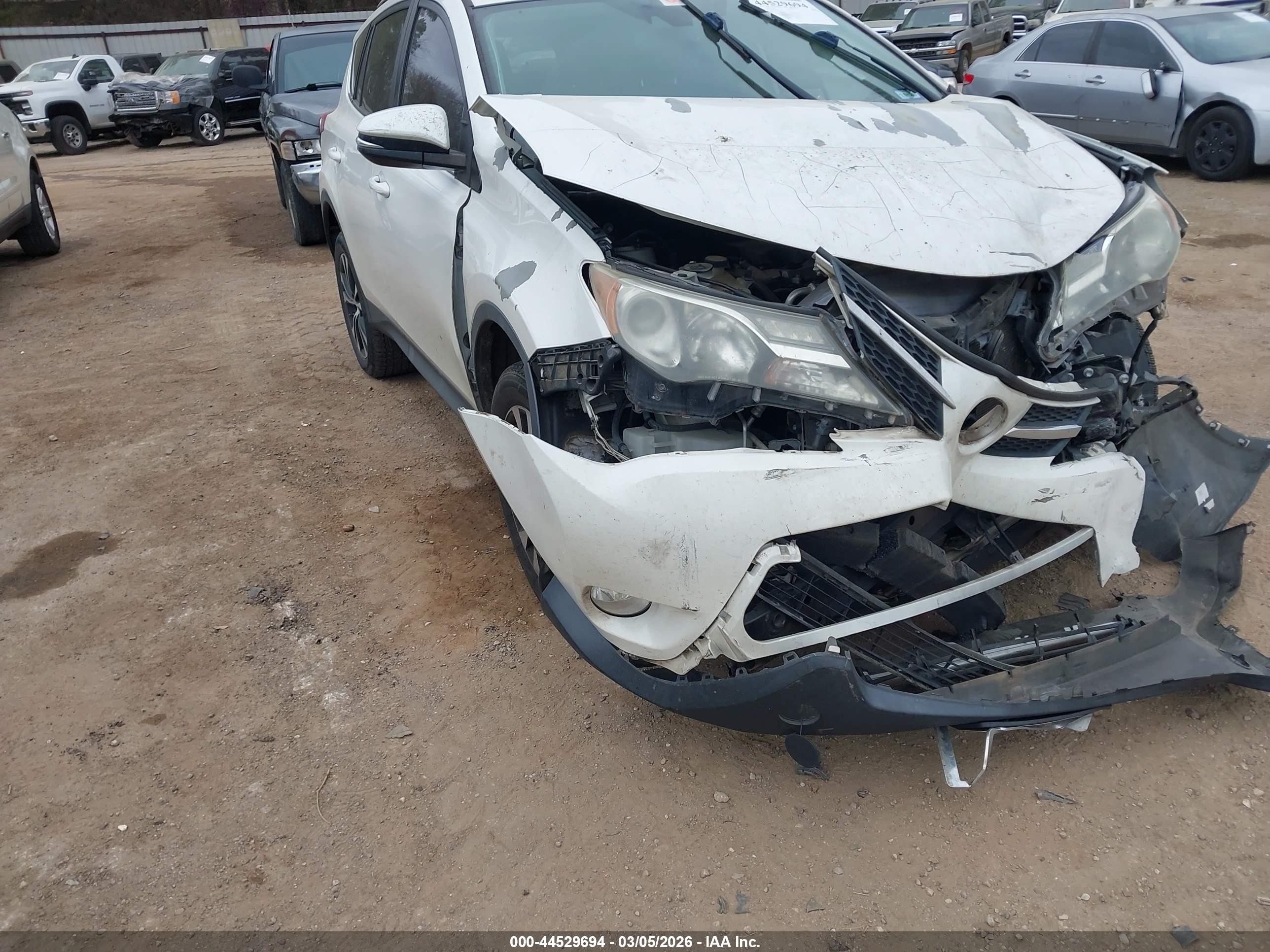 2015 Toyota Rav4 Limited White vin: 2T3YFREV5FW156968