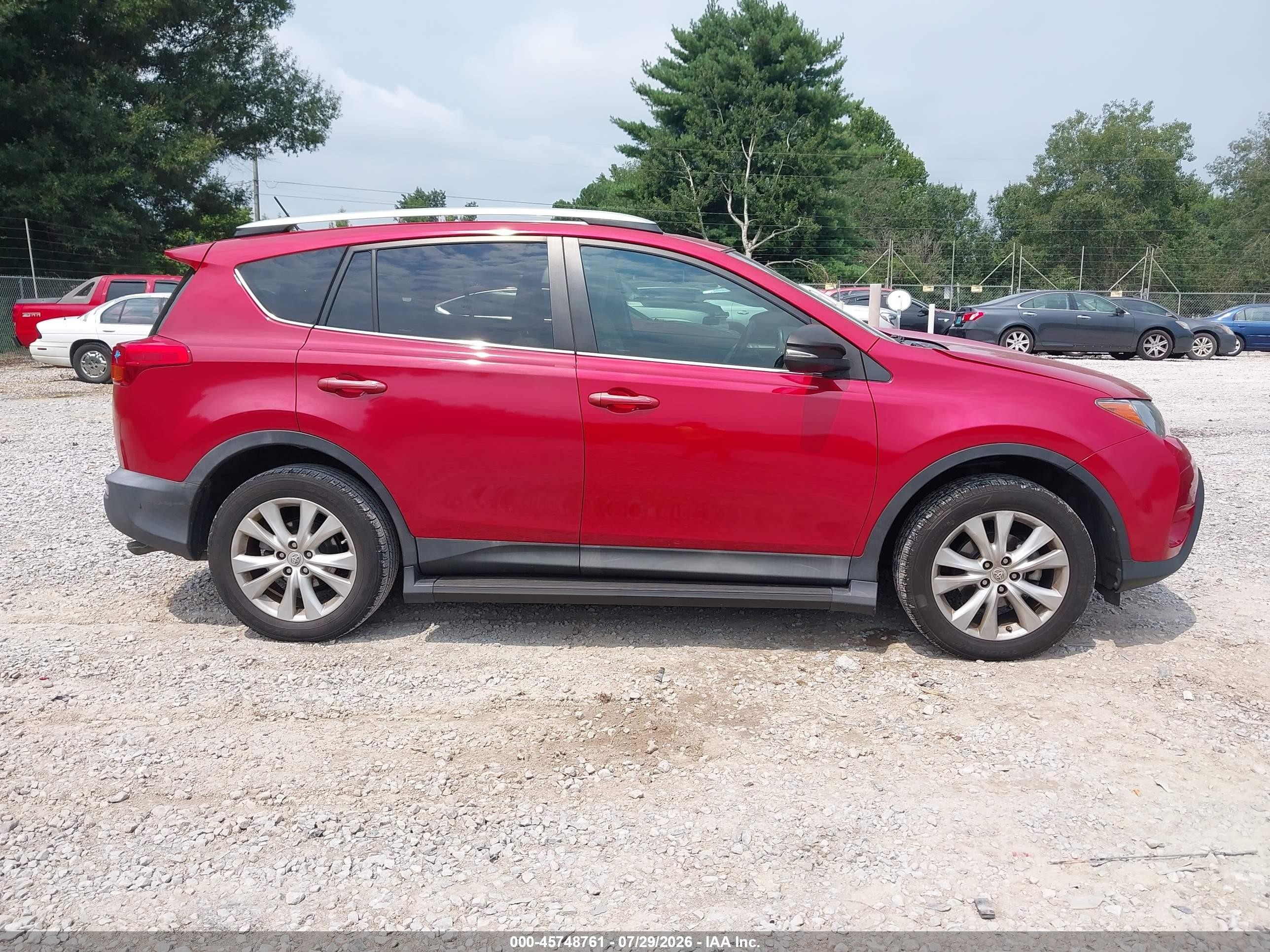 2015 Toyota Rav4 Limited Red vin: 2T3YFREV5FW176542
