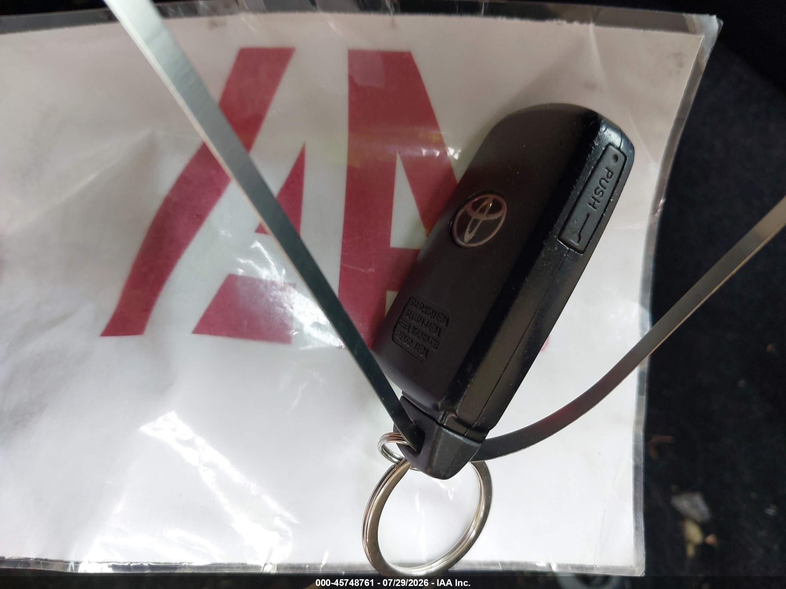 2015 Toyota Rav4 Limited Red vin: 2T3YFREV5FW176542