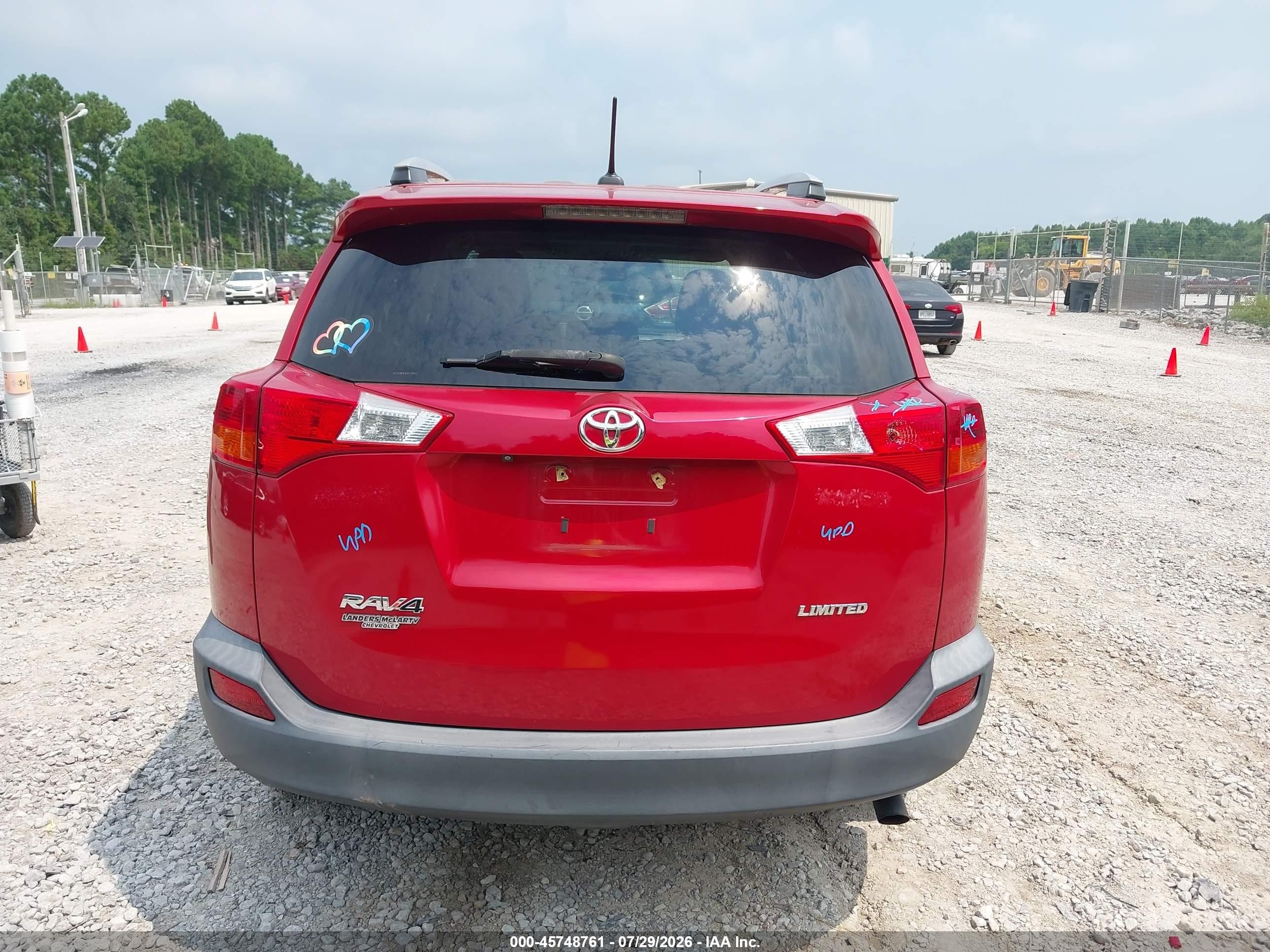 2015 Toyota Rav4 Limited Red vin: 2T3YFREV5FW176542