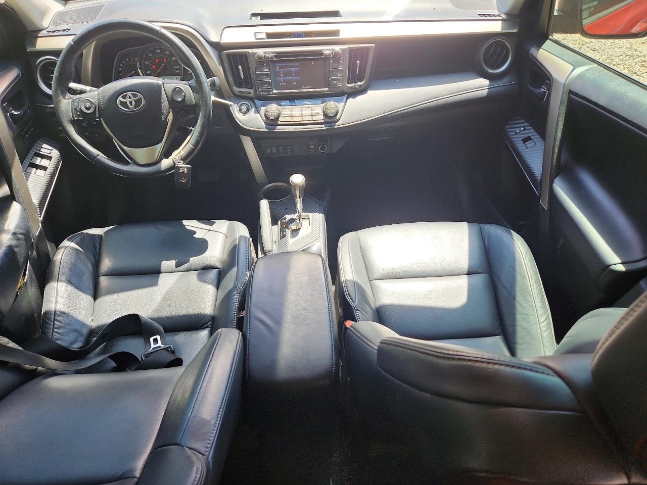 2015 Toyota Rav4 Limited Red vin: 2T3YFREV5FW178680