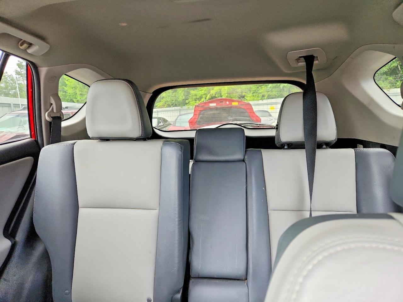 2015 Toyota Rav4 Limited Red vin: 2T3YFREV5FW184091