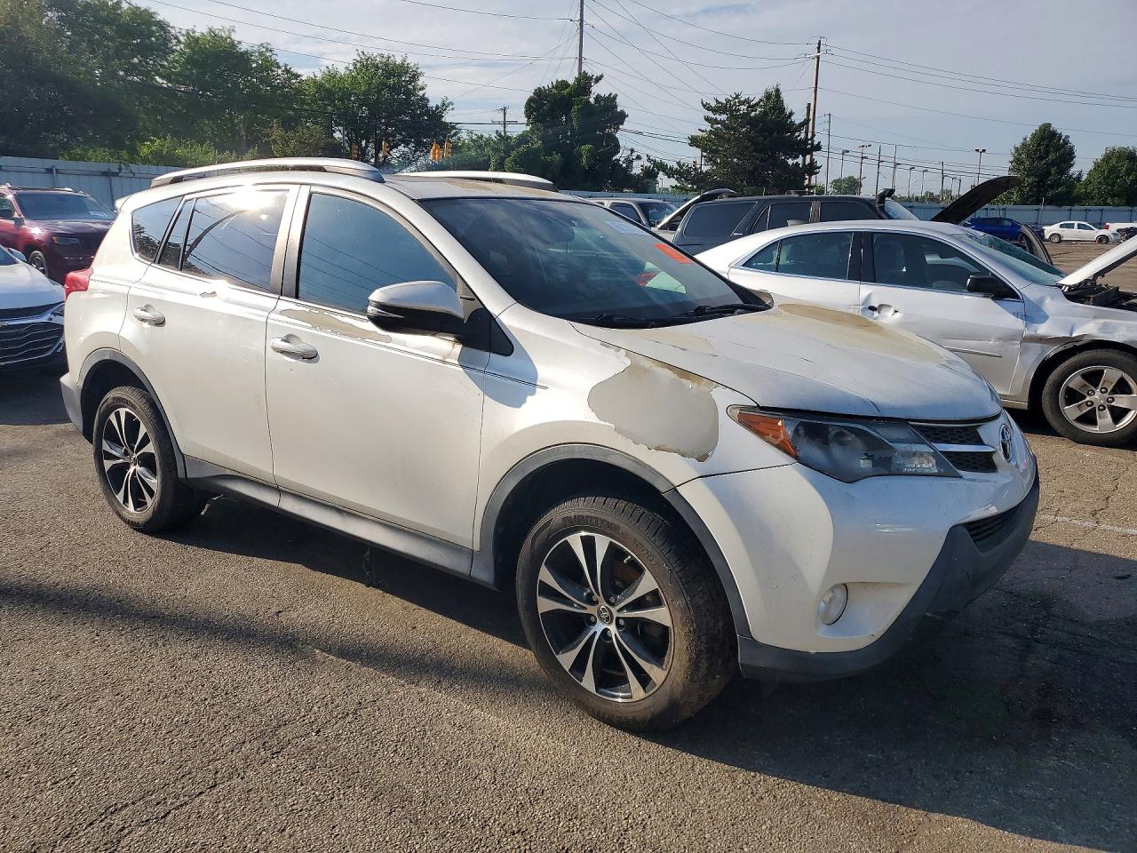2015 Toyota Rav4 Limited White vin: 2T3YFREV5FW222600