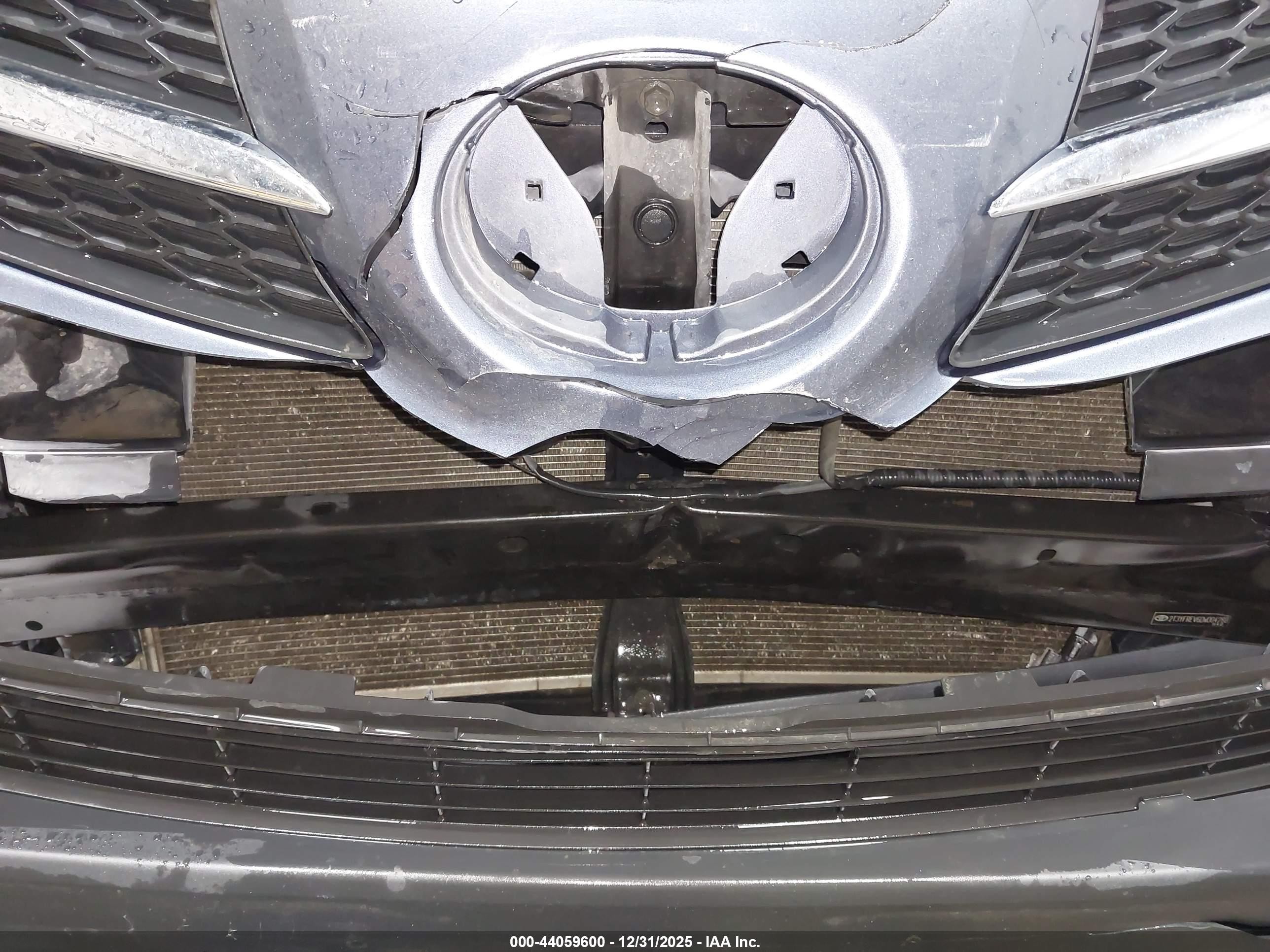 2013 Toyota Rav4 Limited Blue vin: 2T3YFREV6DW004288
