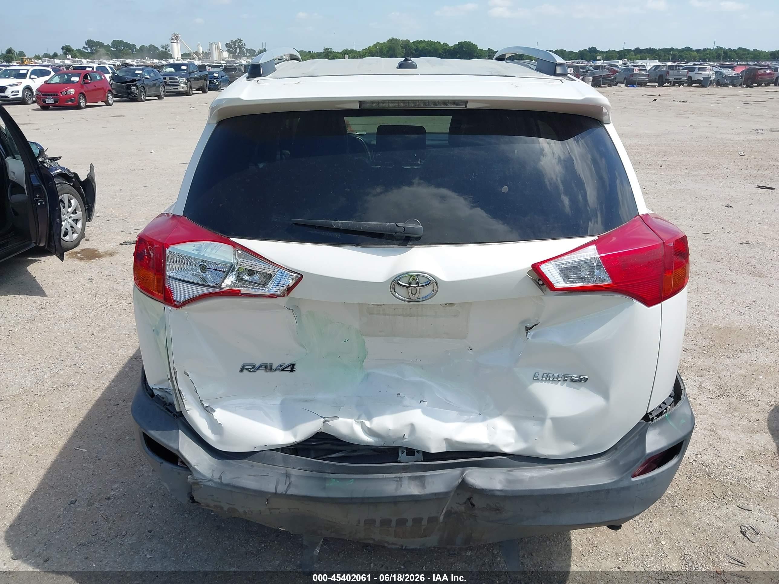 2013 Toyota Rav4 Limited White vin: 2T3YFREV6DW041616