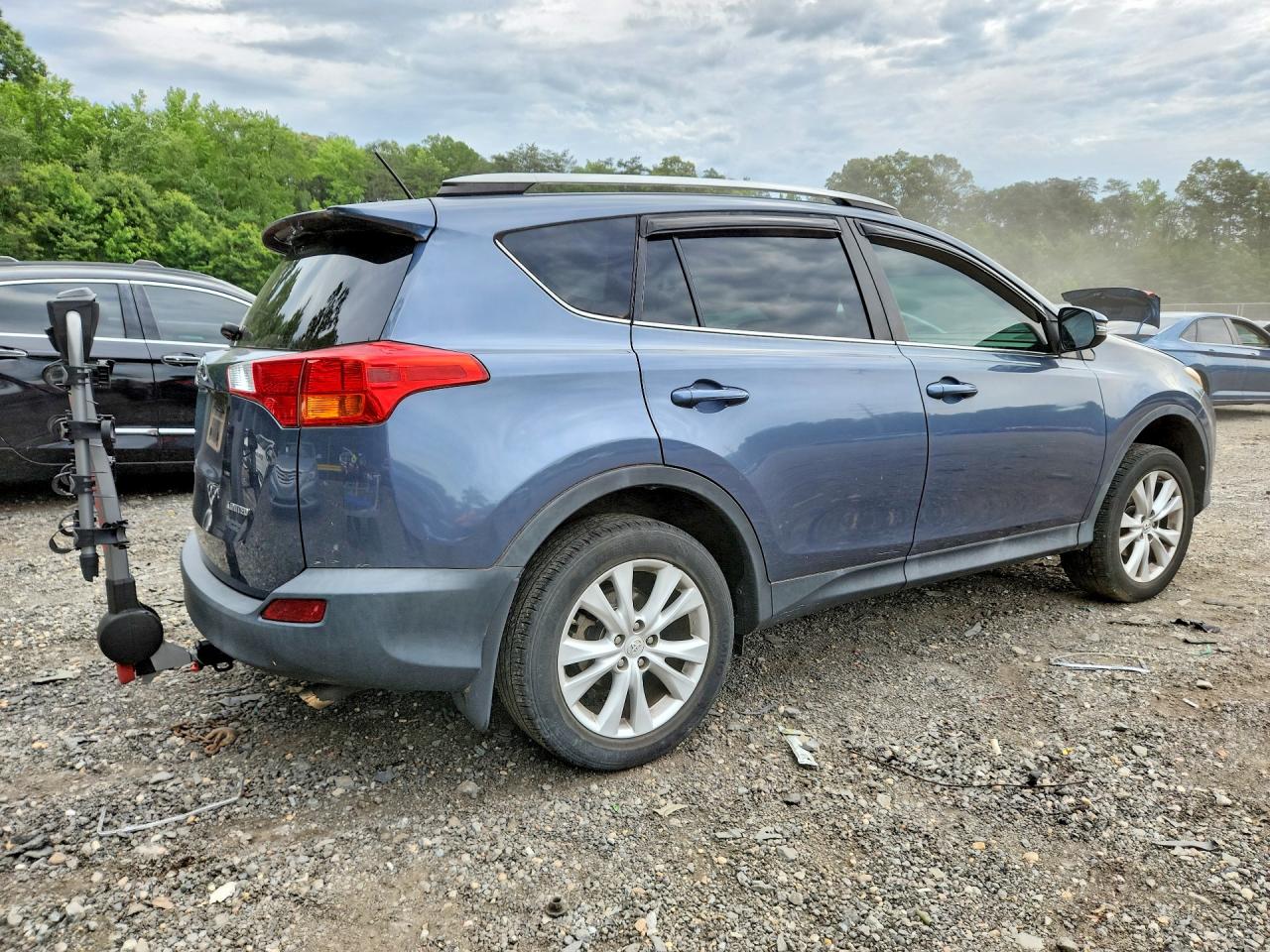 2014 Toyota Rav4 Limited Blue vin: 2T3YFREV6EW106465