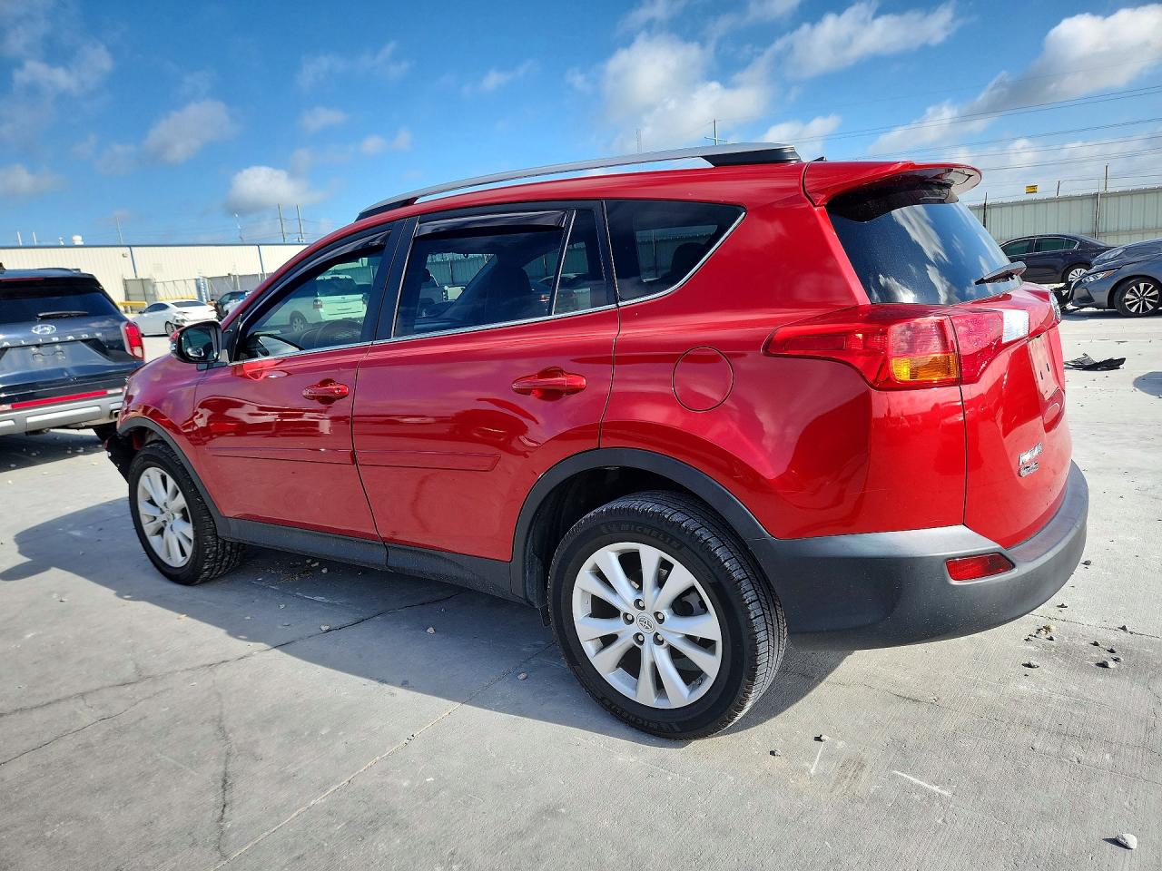 2014 Toyota Rav4 Limited Red vin: 2T3YFREV6EW107924