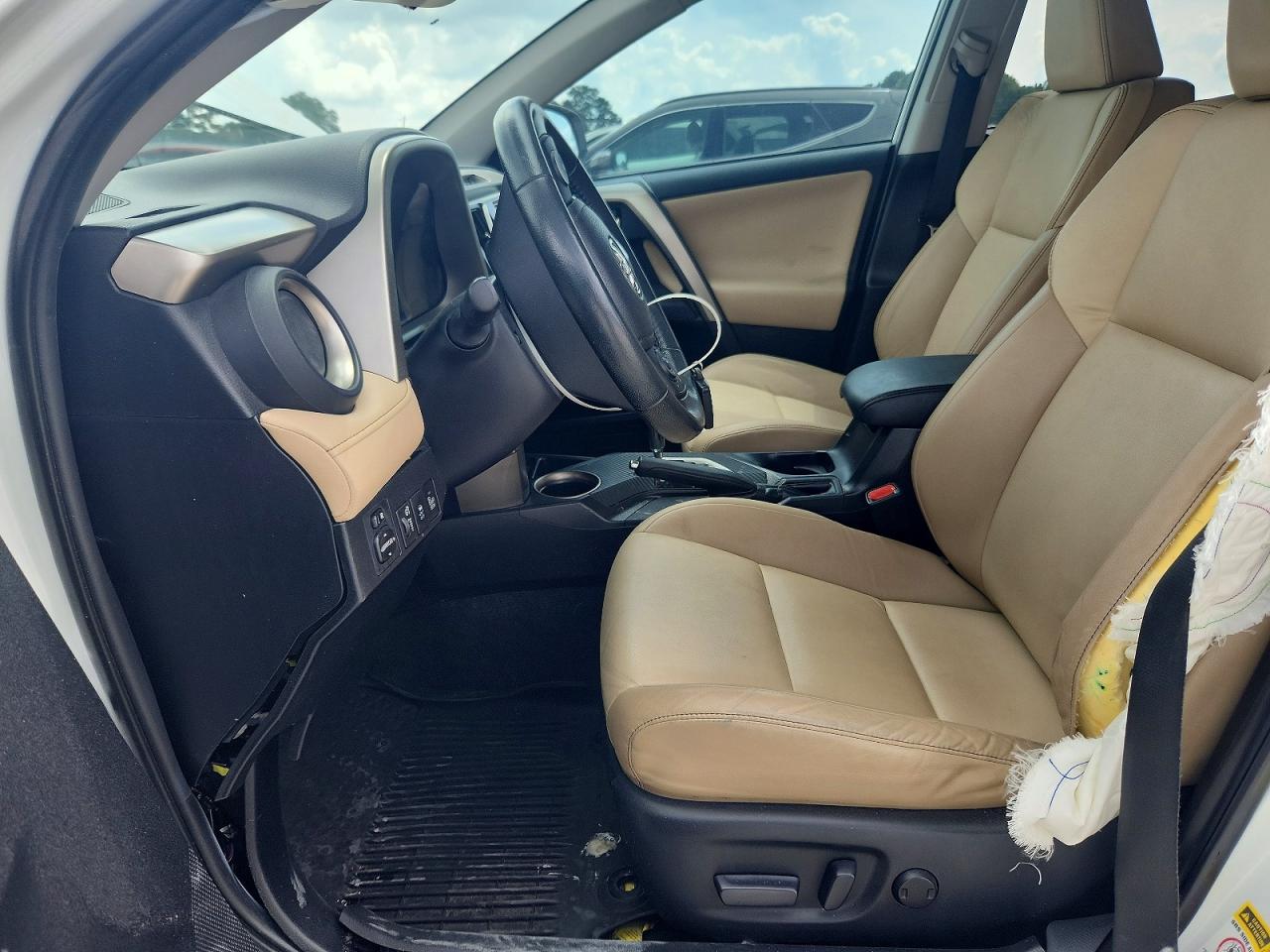 2015 Toyota Rav4 Limited White vin: 2T3YFREV6FW175660