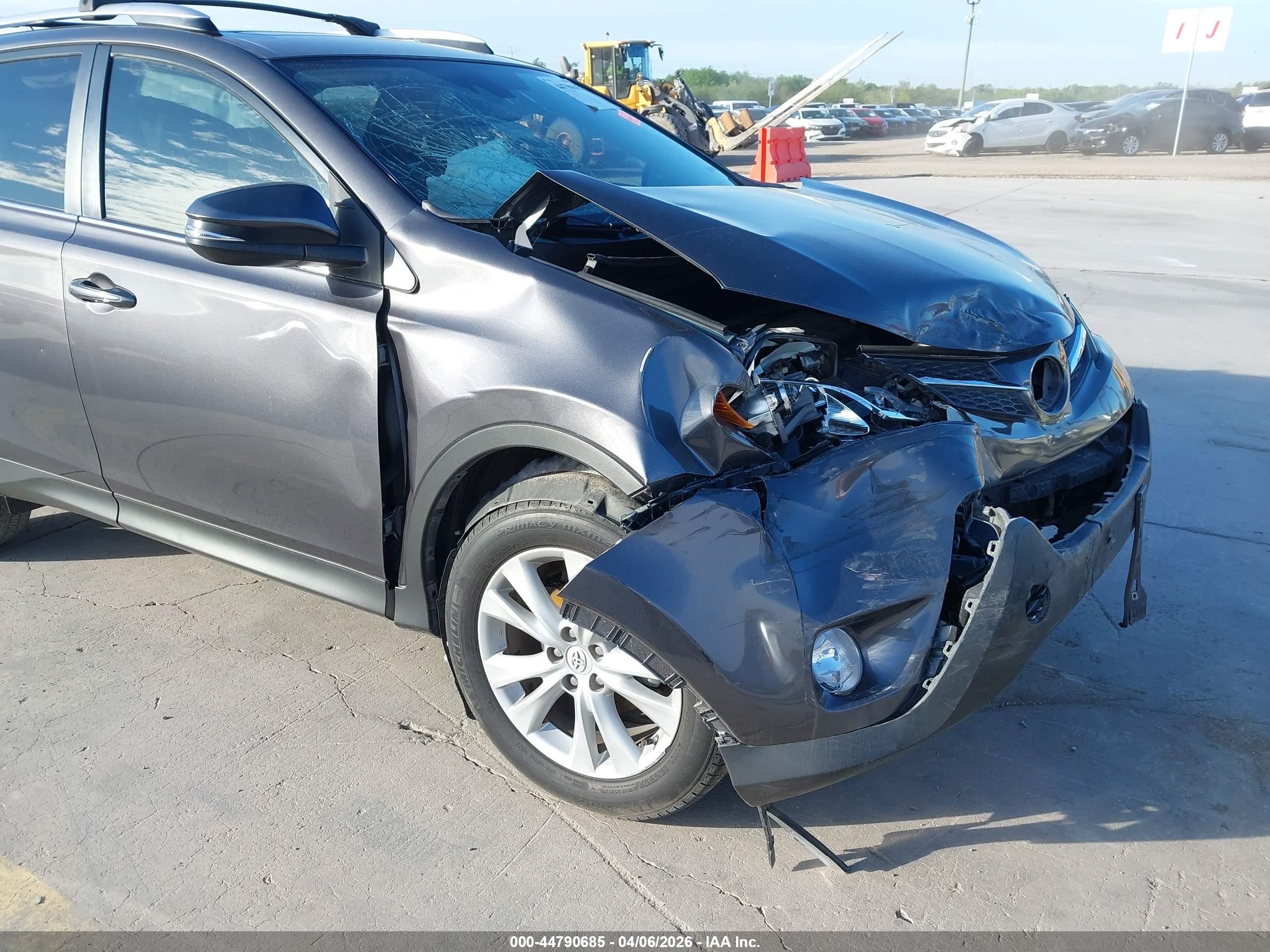 2015 Toyota Rav4 Limited Gray vin: 2T3YFREV6FW233752