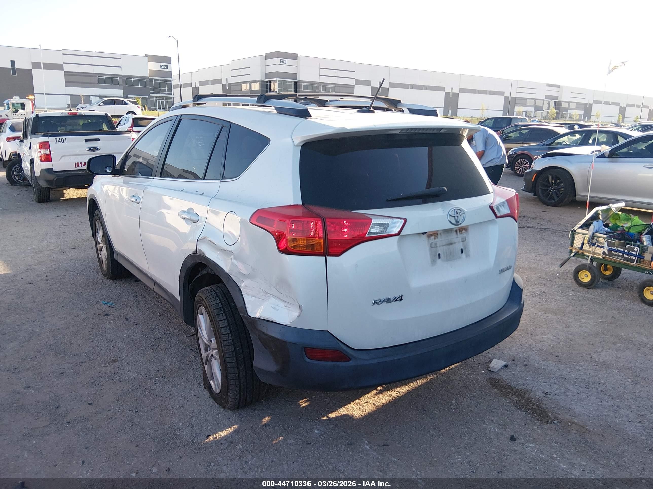 2014 Toyota Rav4 Limited White vin: 2T3YFREV7EW106717