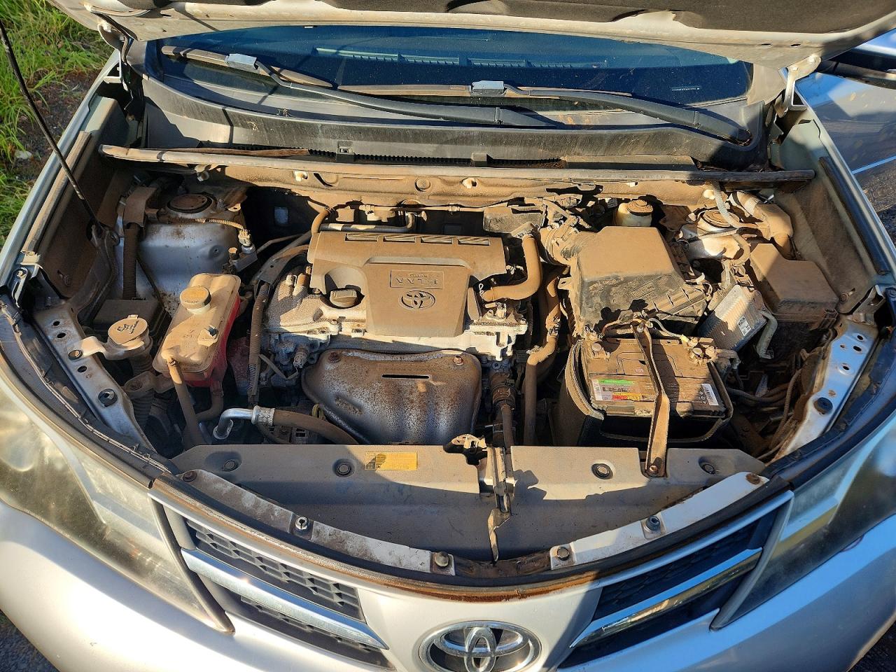 2014 Toyota Rav4 Limited Серебряный vin: 2T3YFREV7EW121752