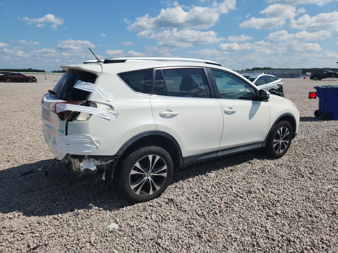 2015 Toyota Rav4 Limited White vin: 2T3YFREV7FW166563