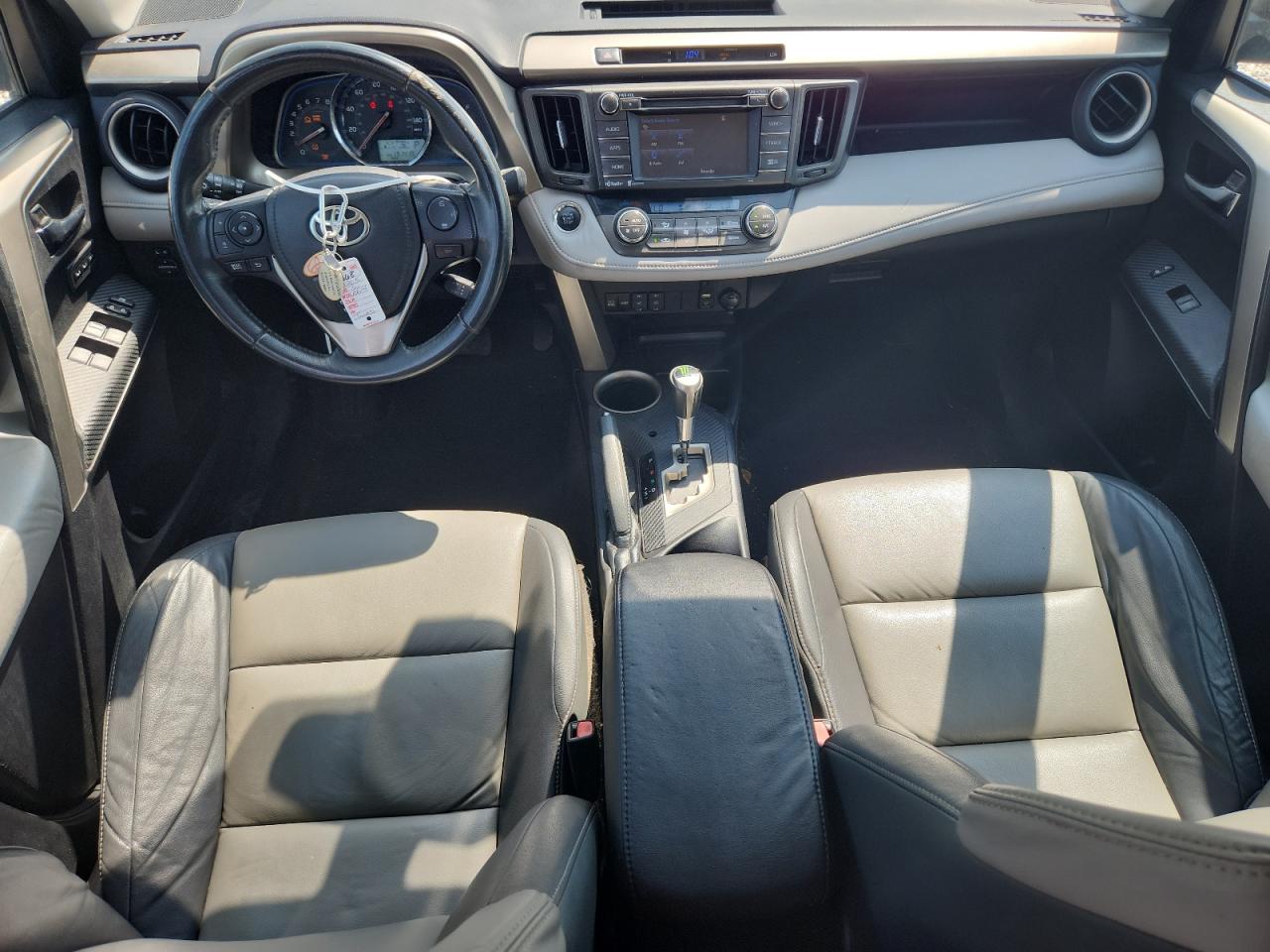 2015 Toyota Rav4 Limited White vin: 2T3YFREV7FW166563