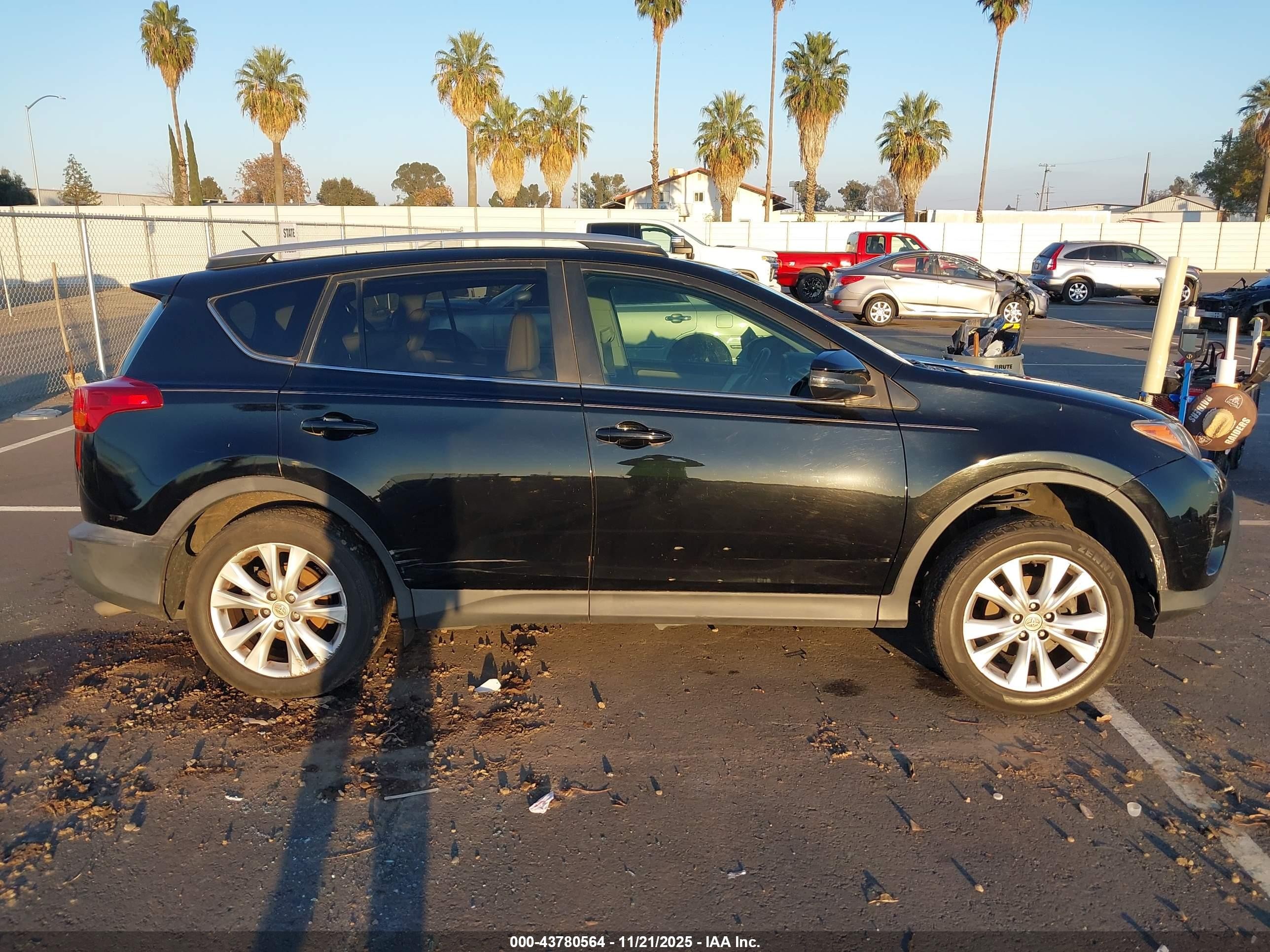 2015 Toyota Rav4 Limited Black vin: 2T3YFREV7FW220427