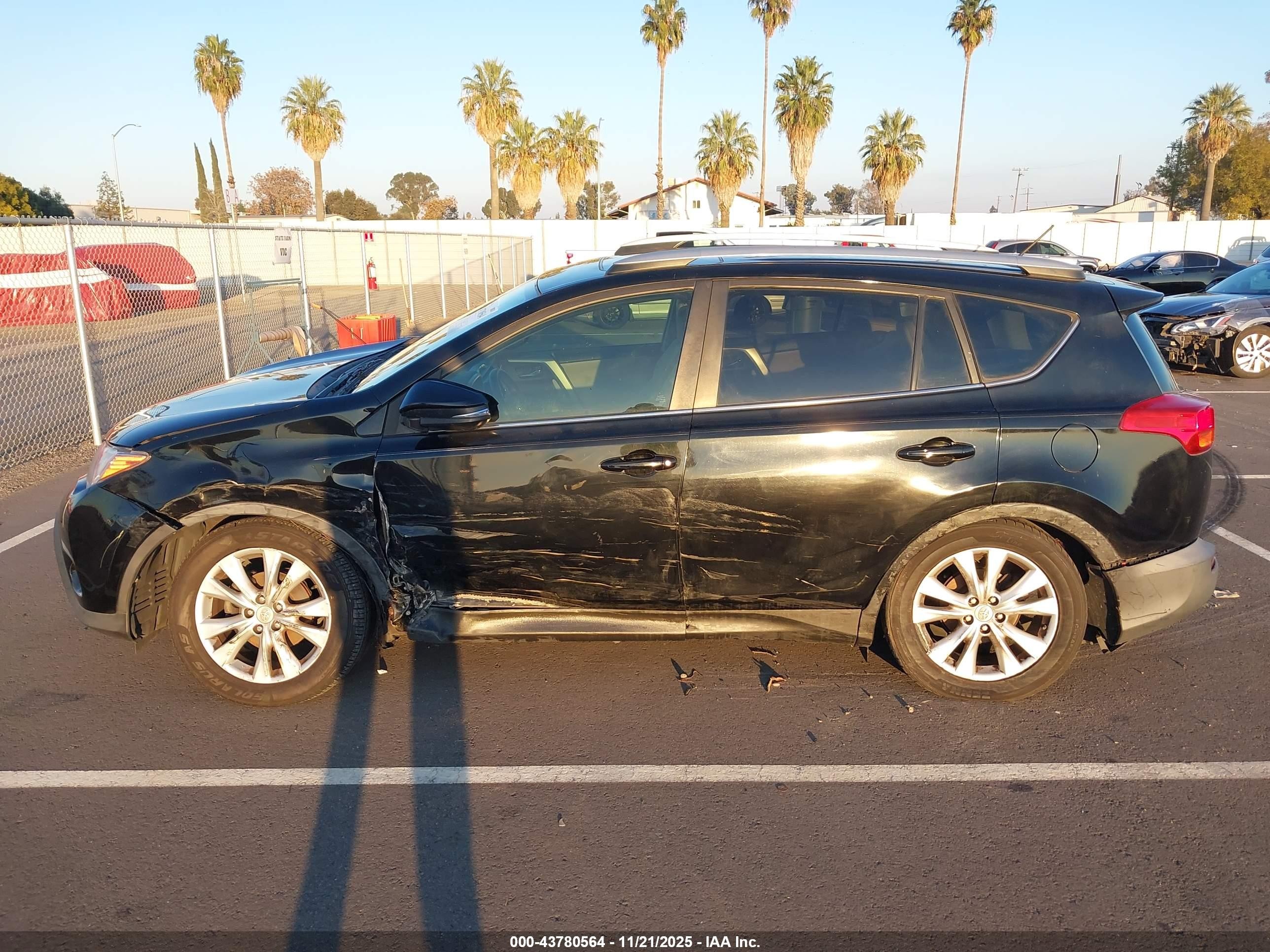 2015 Toyota Rav4 Limited Black vin: 2T3YFREV7FW220427