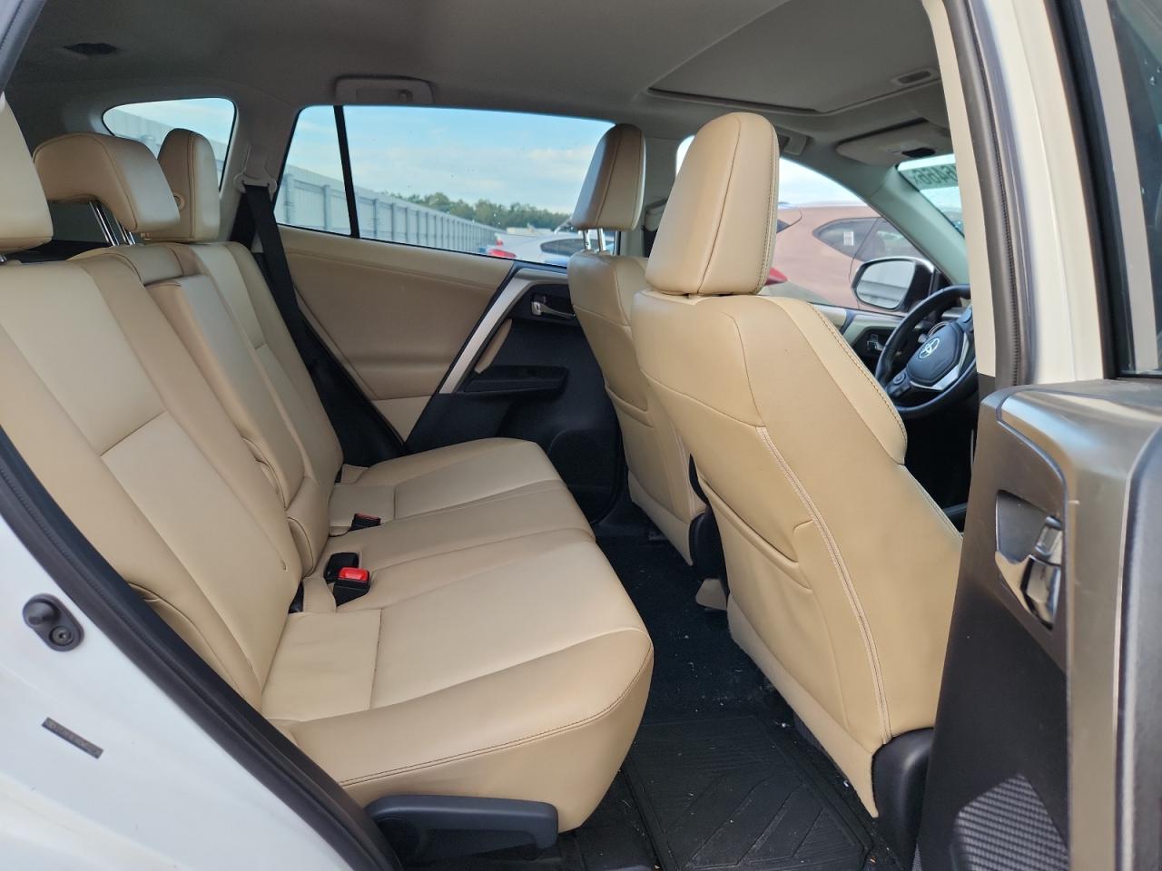 2013 Toyota Rav4 Limited White vin: 2T3YFREV8DW032738