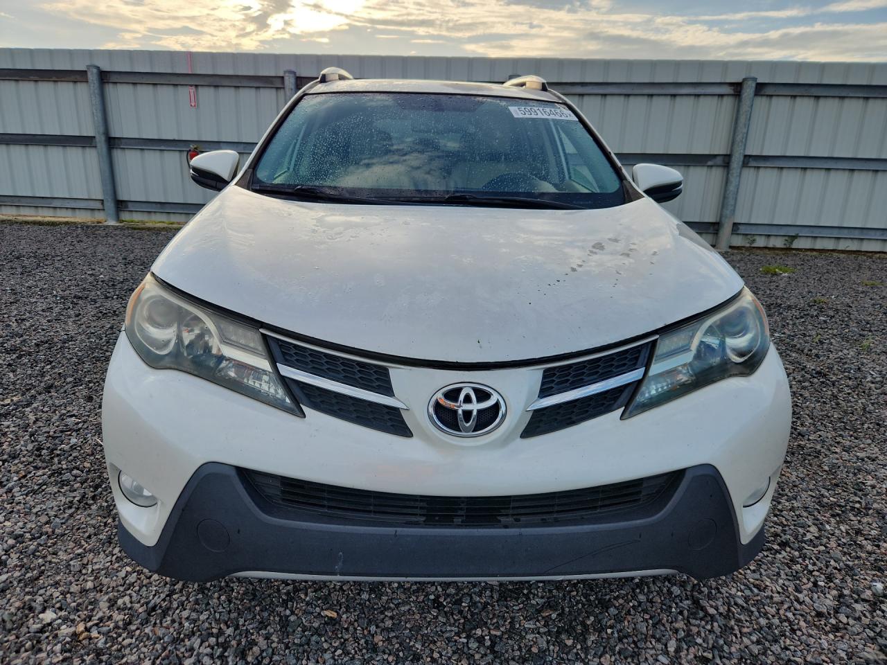 2013 Toyota Rav4 Limited White vin: 2T3YFREV8DW032738