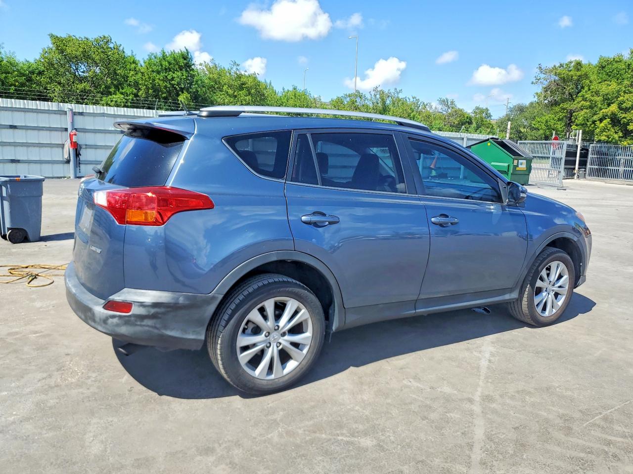 2014 Toyota Rav4 Limited Blue vin: 2T3YFREV8EW087949