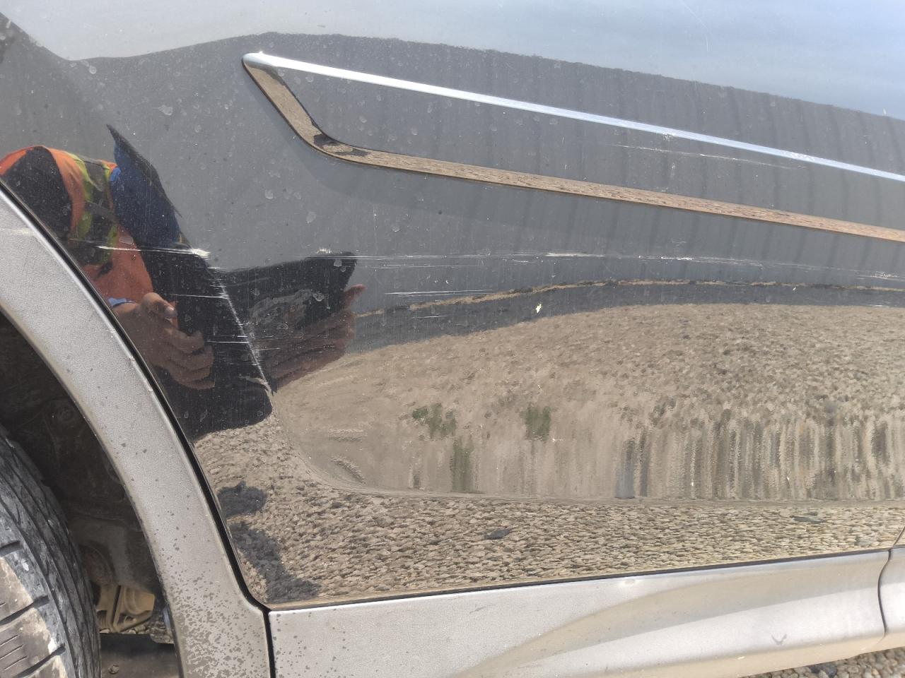 2014 Toyota Rav4 Limited Black vin: 2T3YFREV8EW093489 Damage: Right Rear Door, Heavy Scratch, > 12 Inches