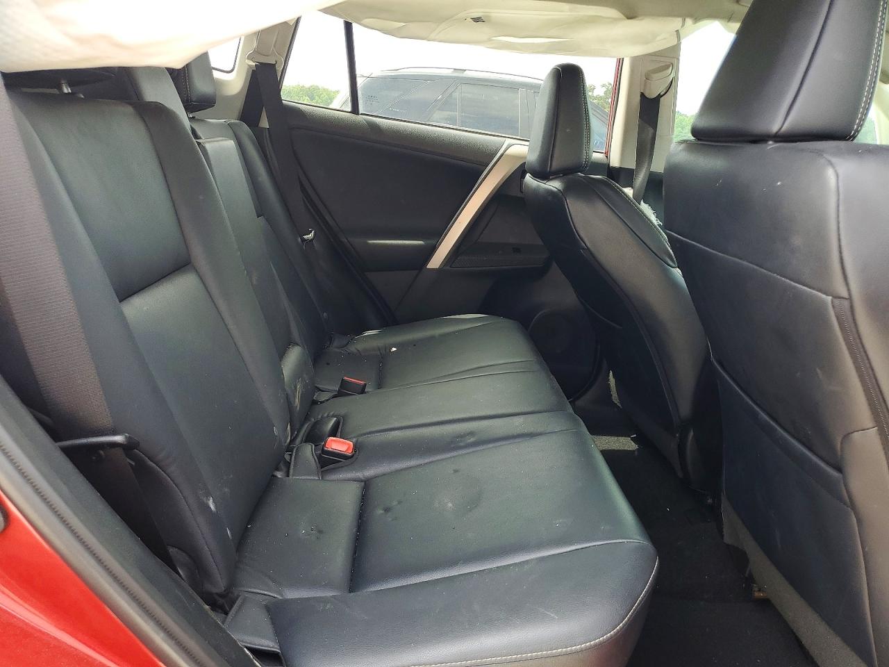2015 Toyota Rav4 Limited Red vin: 2T3YFREV8FW194579